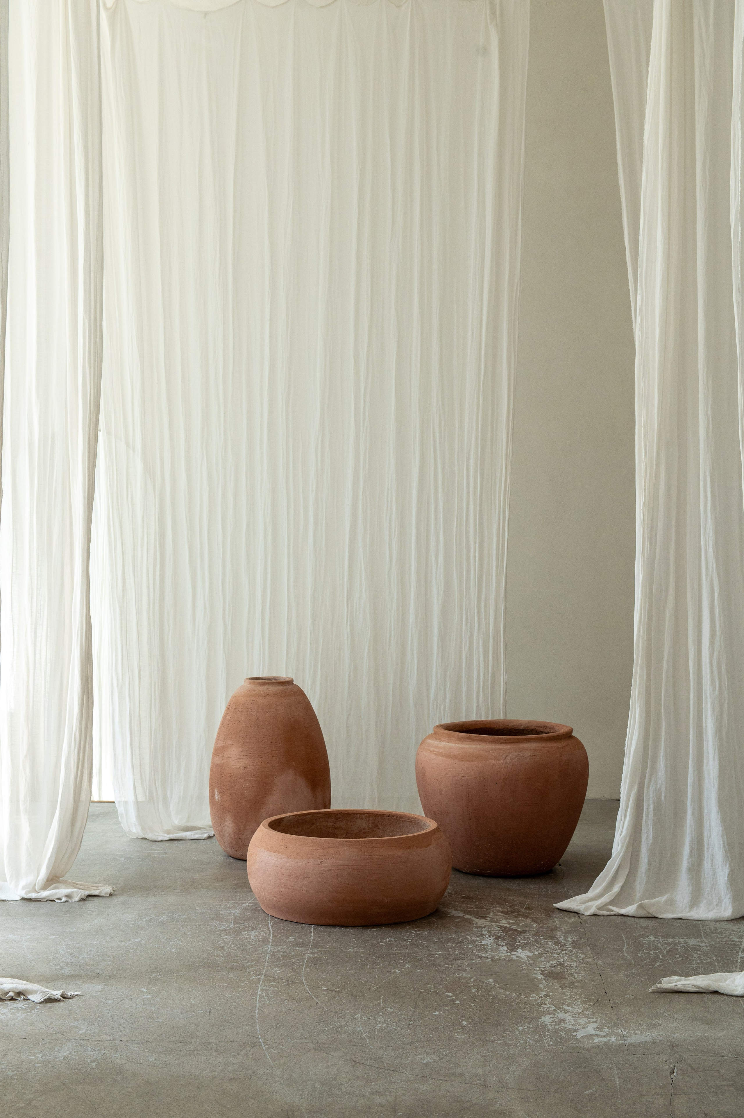 Wabiramy. Текстурная керамика для интерьера и дизайна. Екатерина Бакурова — контент фотограф, женский фотограф в Краснодаре