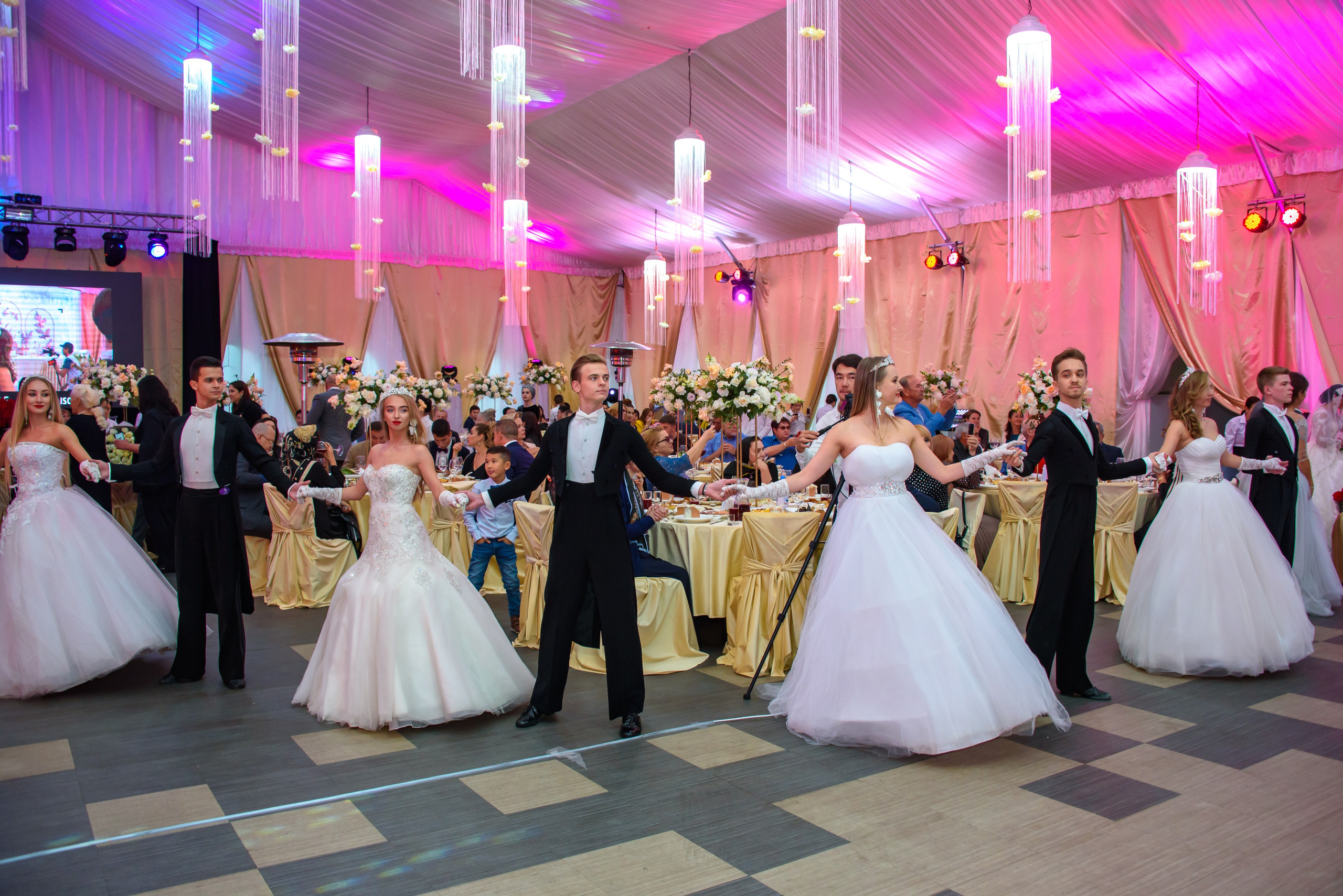 Свадьба. Фотосъёмка. Фотограф Сергей Авдеев-семейный и детский фотограф в Алматы