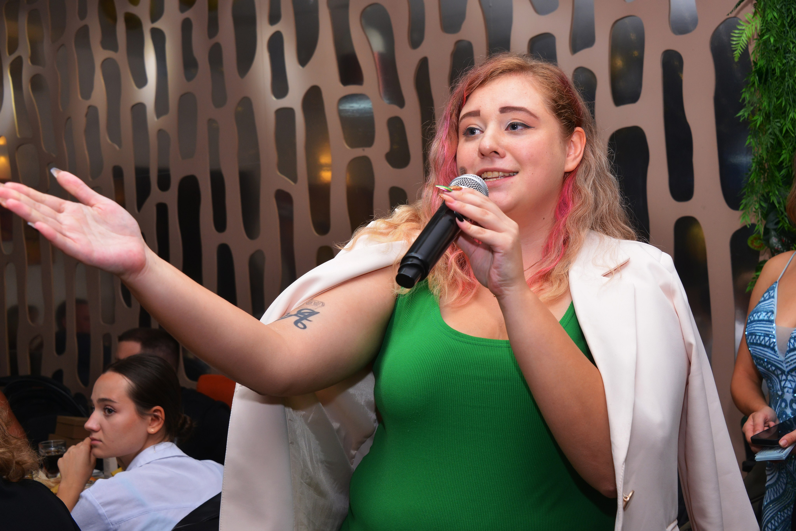 Юбилей. Фотосъёмка. Фотограф Сергей Авдеев-семейный и детский фотограф в Алматы