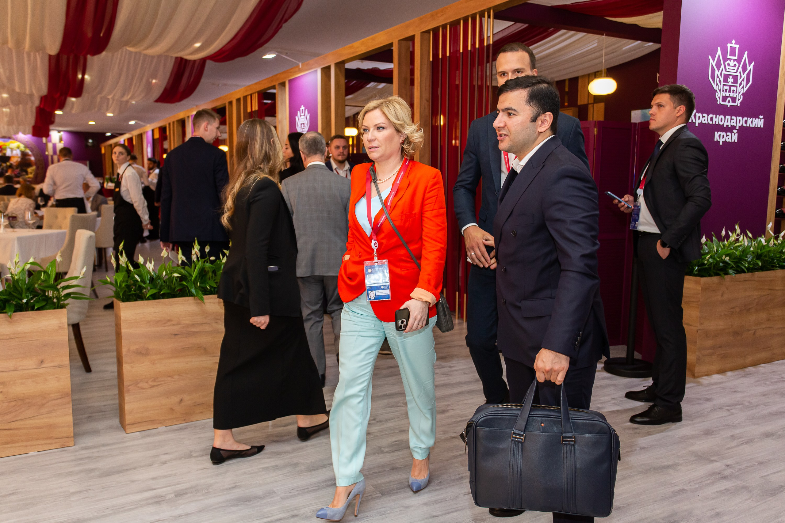 Деловой репортаж. Сергей Гусев — спортивная фотография, виртуальные туры, 3д панорамы