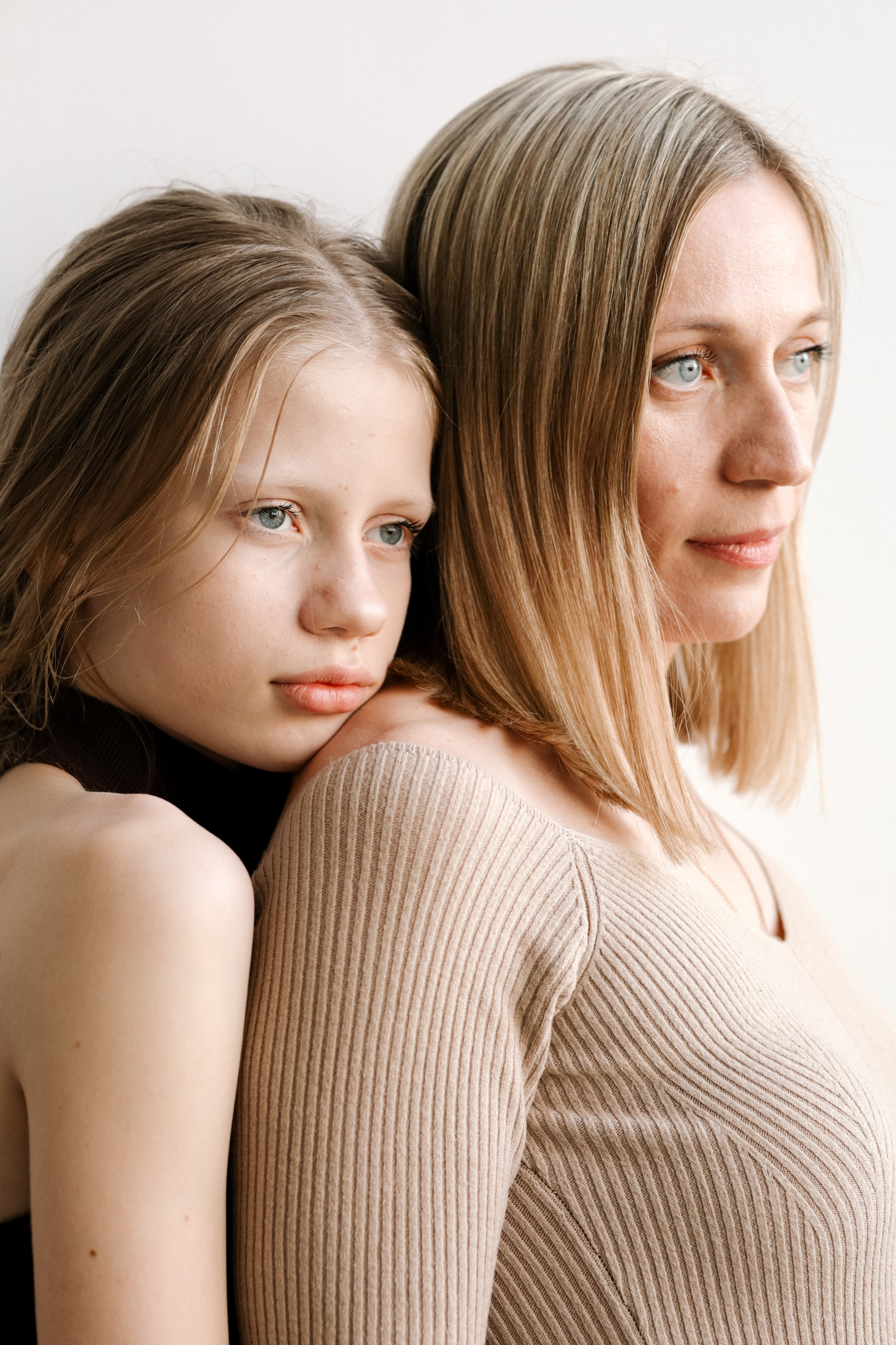 Света и Маша. Алёна Стерхова — Предметный и портретный фотограф. Ижевск