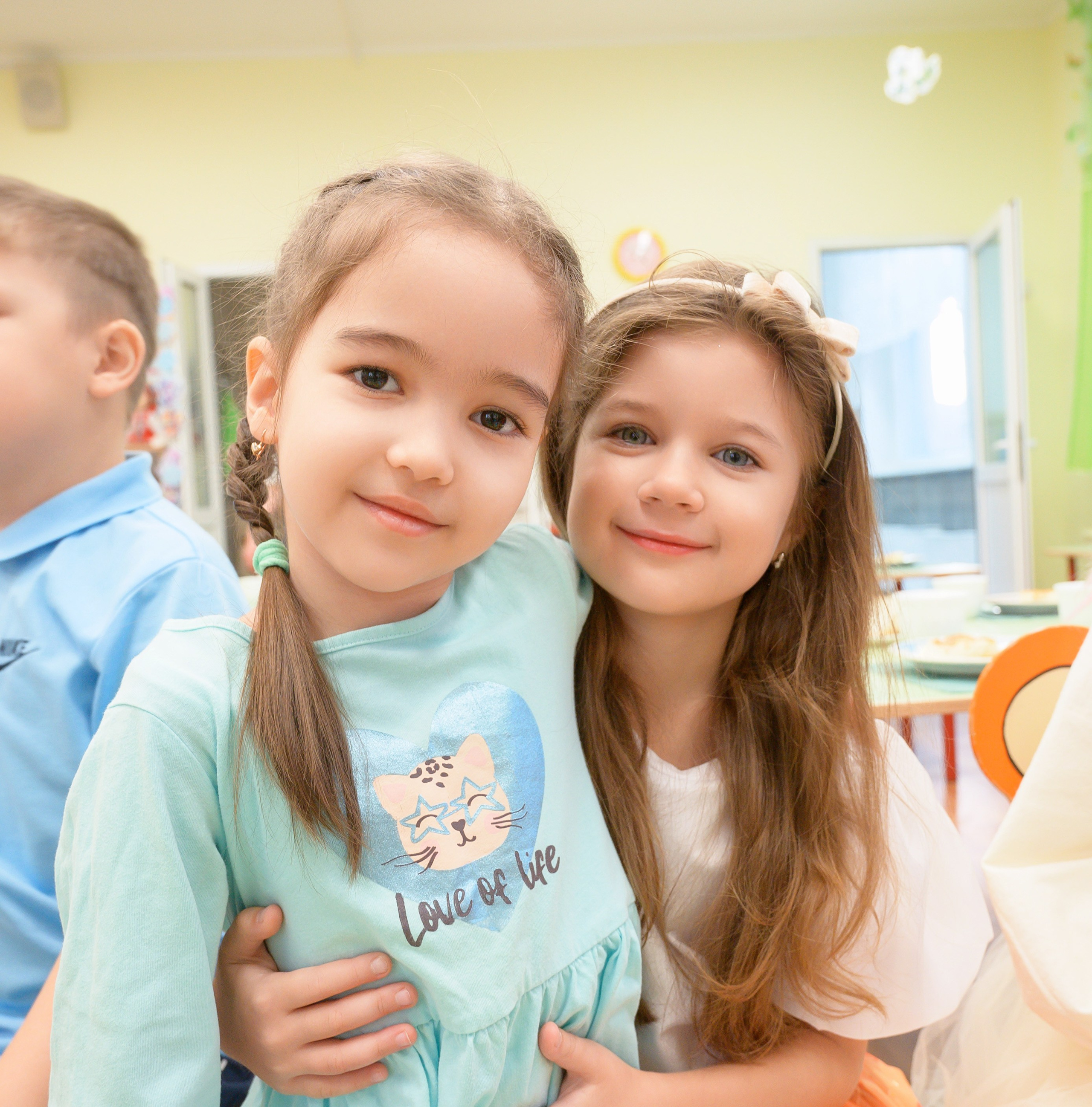 Детские выпускные фото Нижневартовск | Портфолио фотографа. AR-t студия «Альбом+», г. Нижневартовск