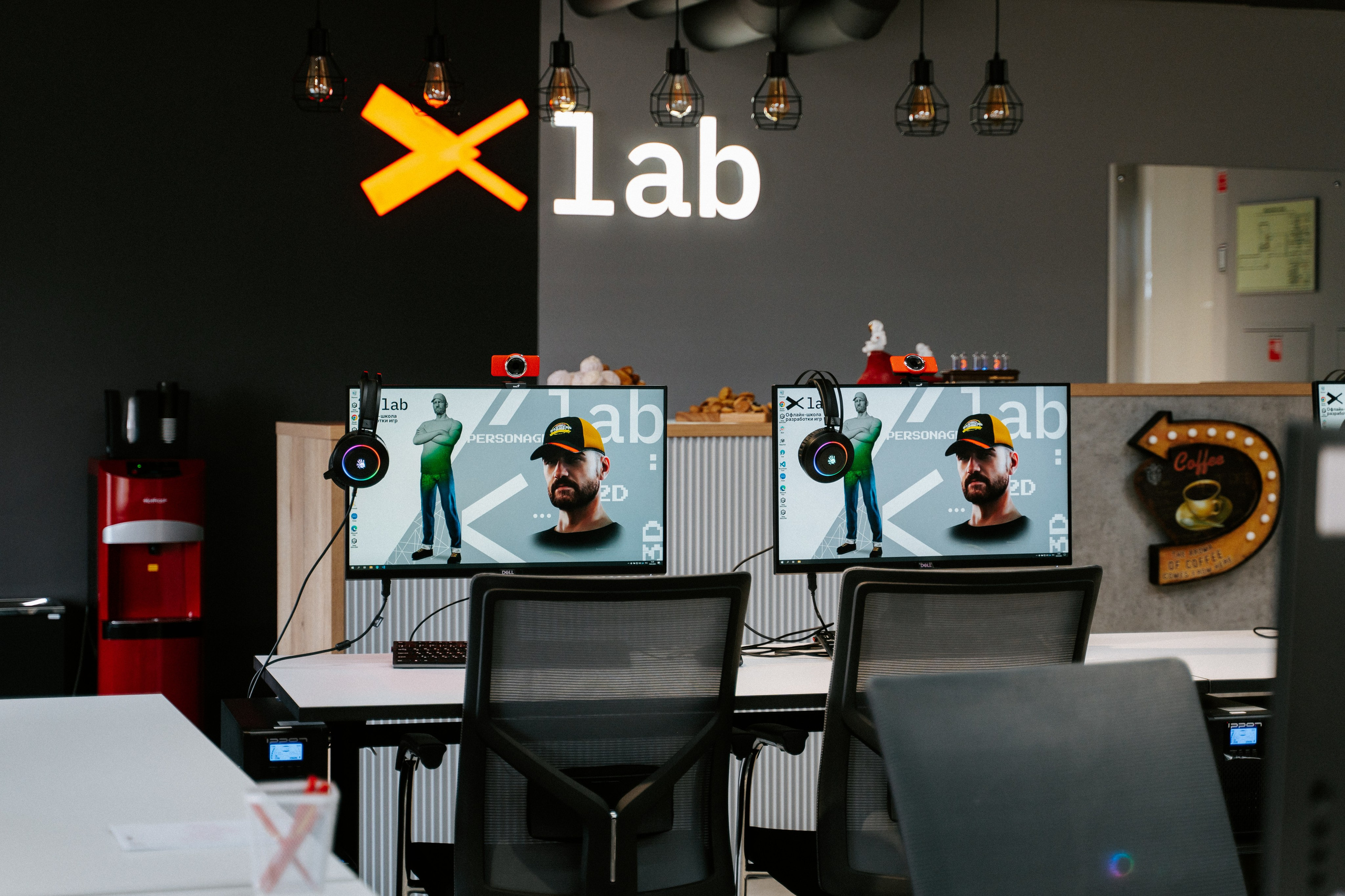 CarX. Создаю контент для бизнеса- Андрей Корниенко и упаковываю компании и экспертов в Краснодаре