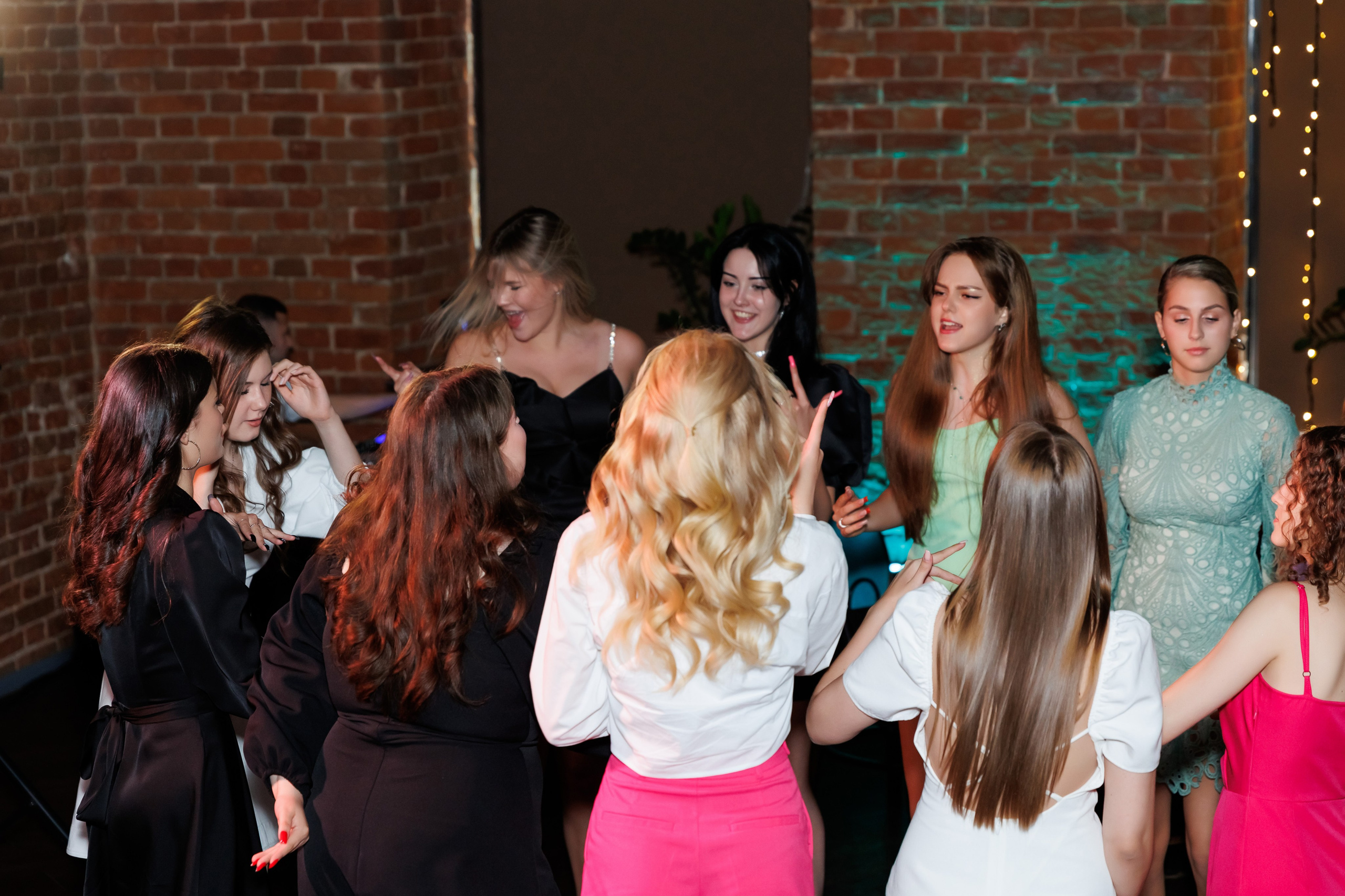 Выпускной 9 класса. Фотограф Новосибирск — Наталья Гресь