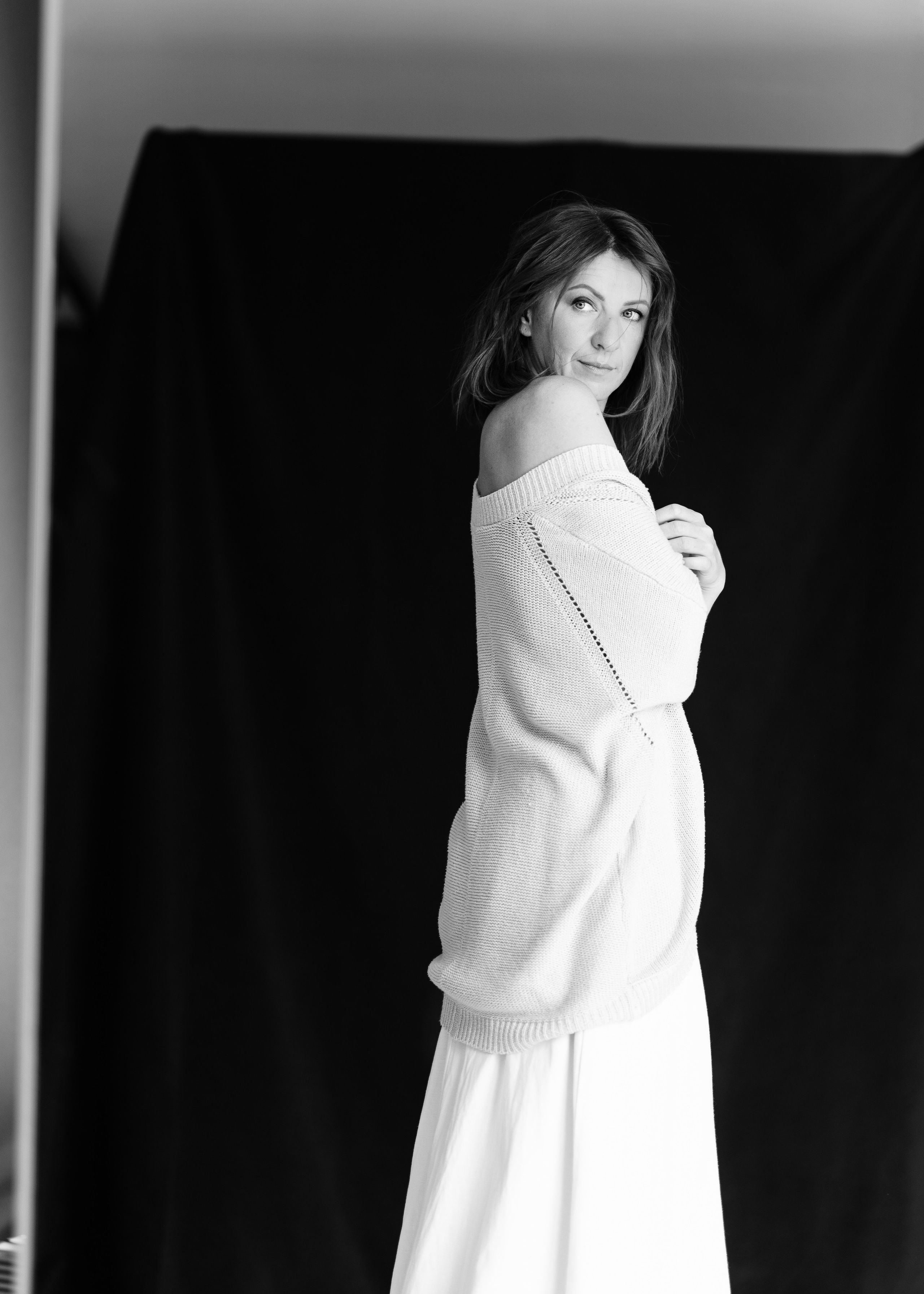 Женский портрет 35+. Женский портретный фотограф 35+ Воронеж. Добро пожаловать в магию ЧБ портрета