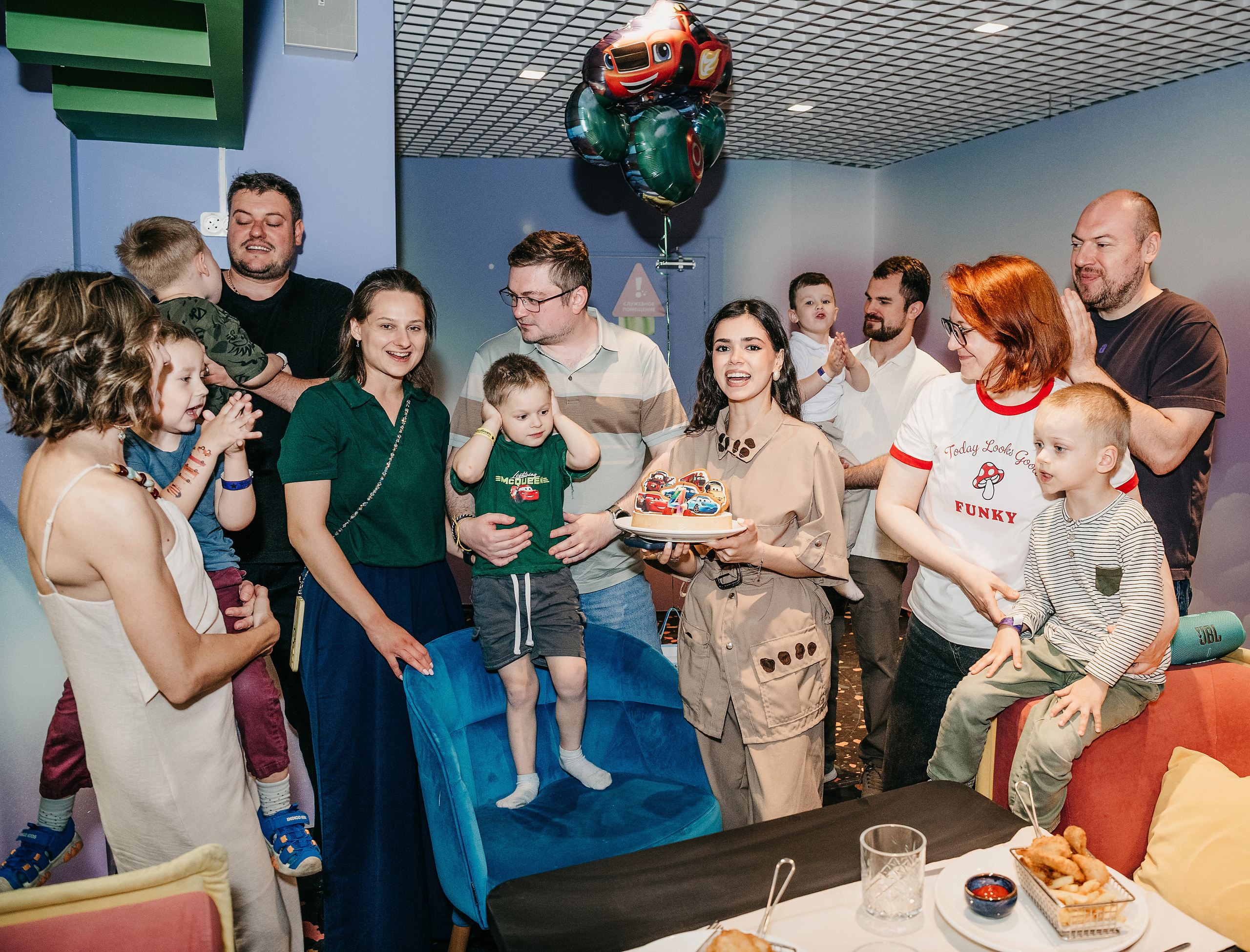 День рождения Кости. Фотограф на выписку из роддома в Москве и МО