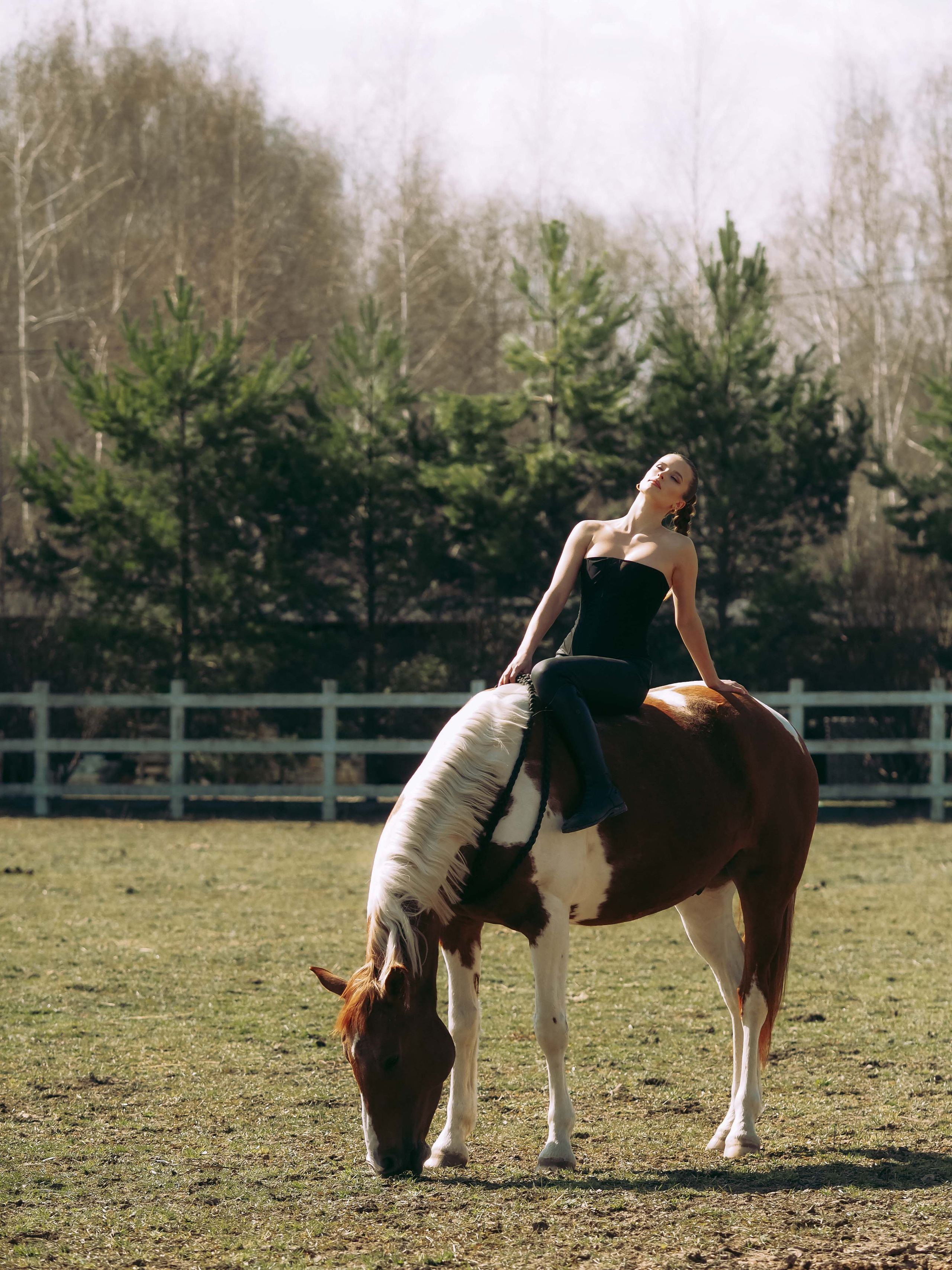 Фотопроект с лошадьми. Фотограф Рязань. Семейный Свадебный фотограф