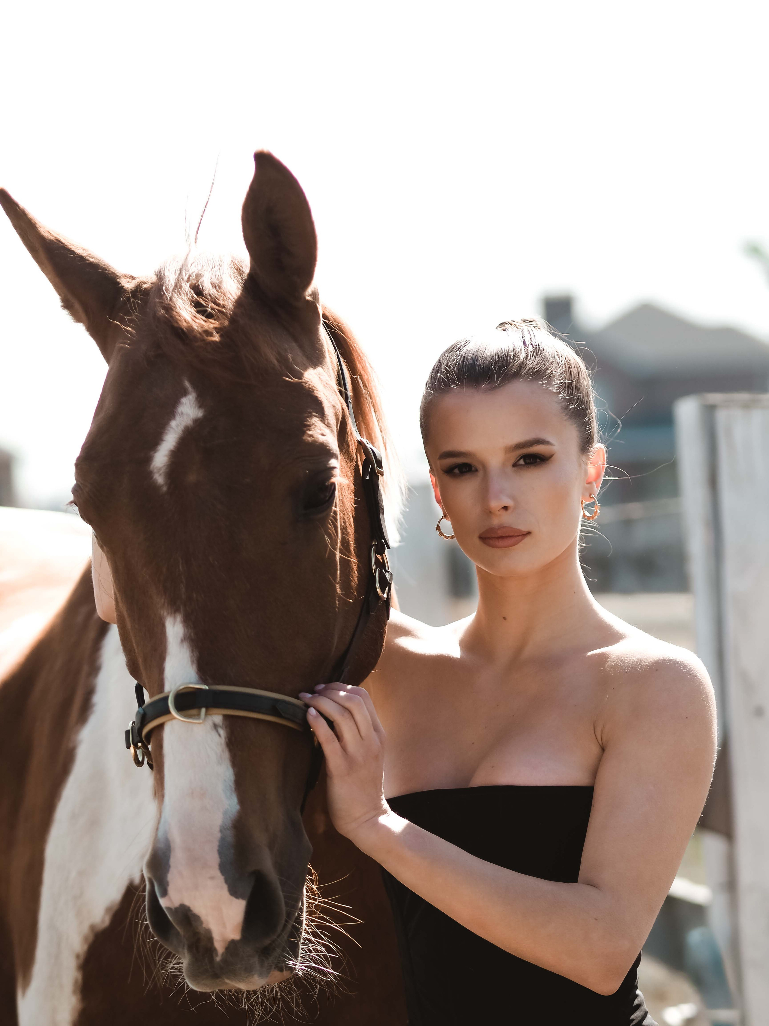 Фотопроект с лошадьми. Фотограф Рязань. Семейный Свадебный фотограф