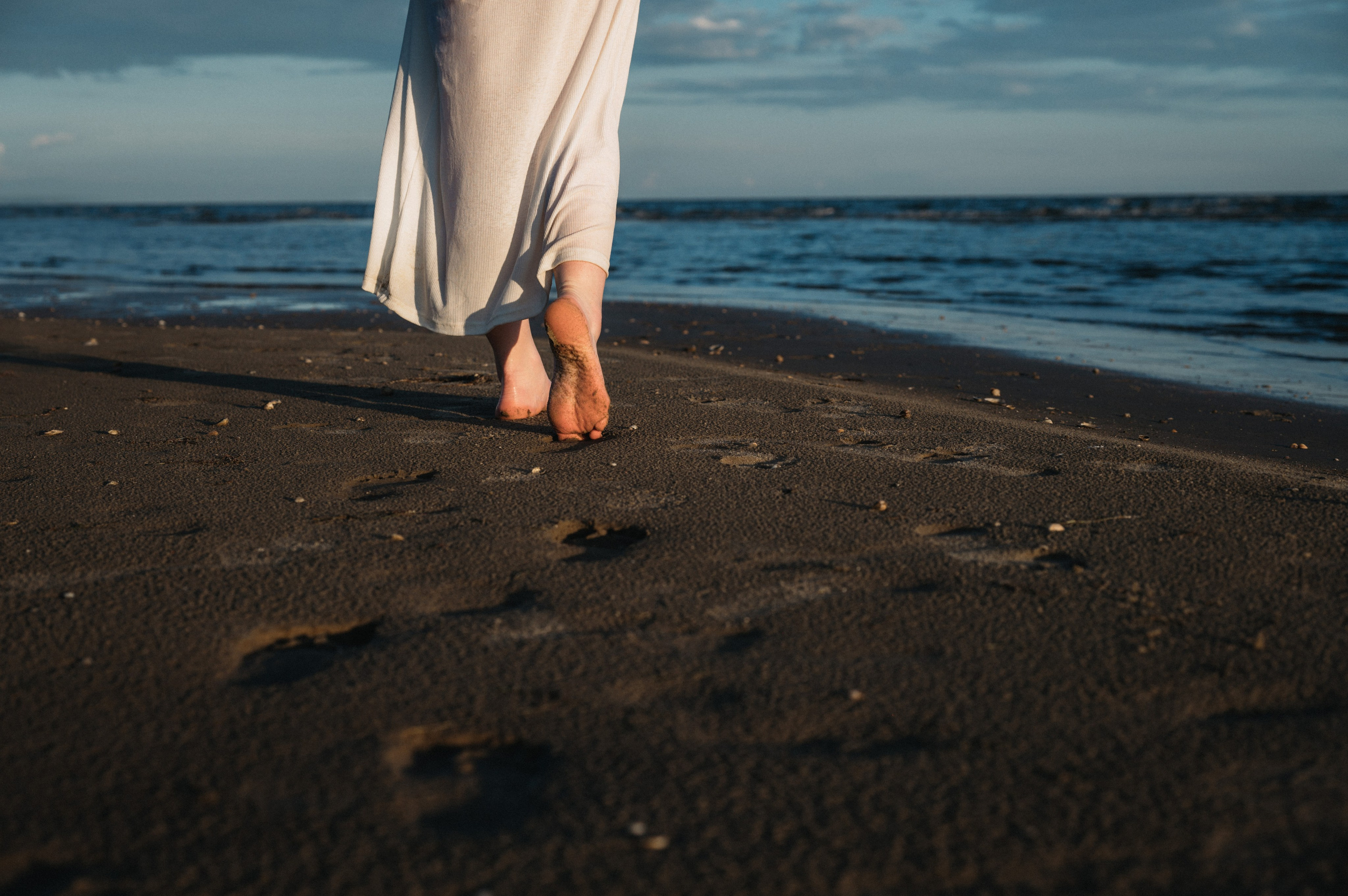 Романтическая съёмка на берегу моря. Мариуполь фото. Фотограф Мариуполь.Индивидуальные съёмки. Детские, семейные, коммерческие