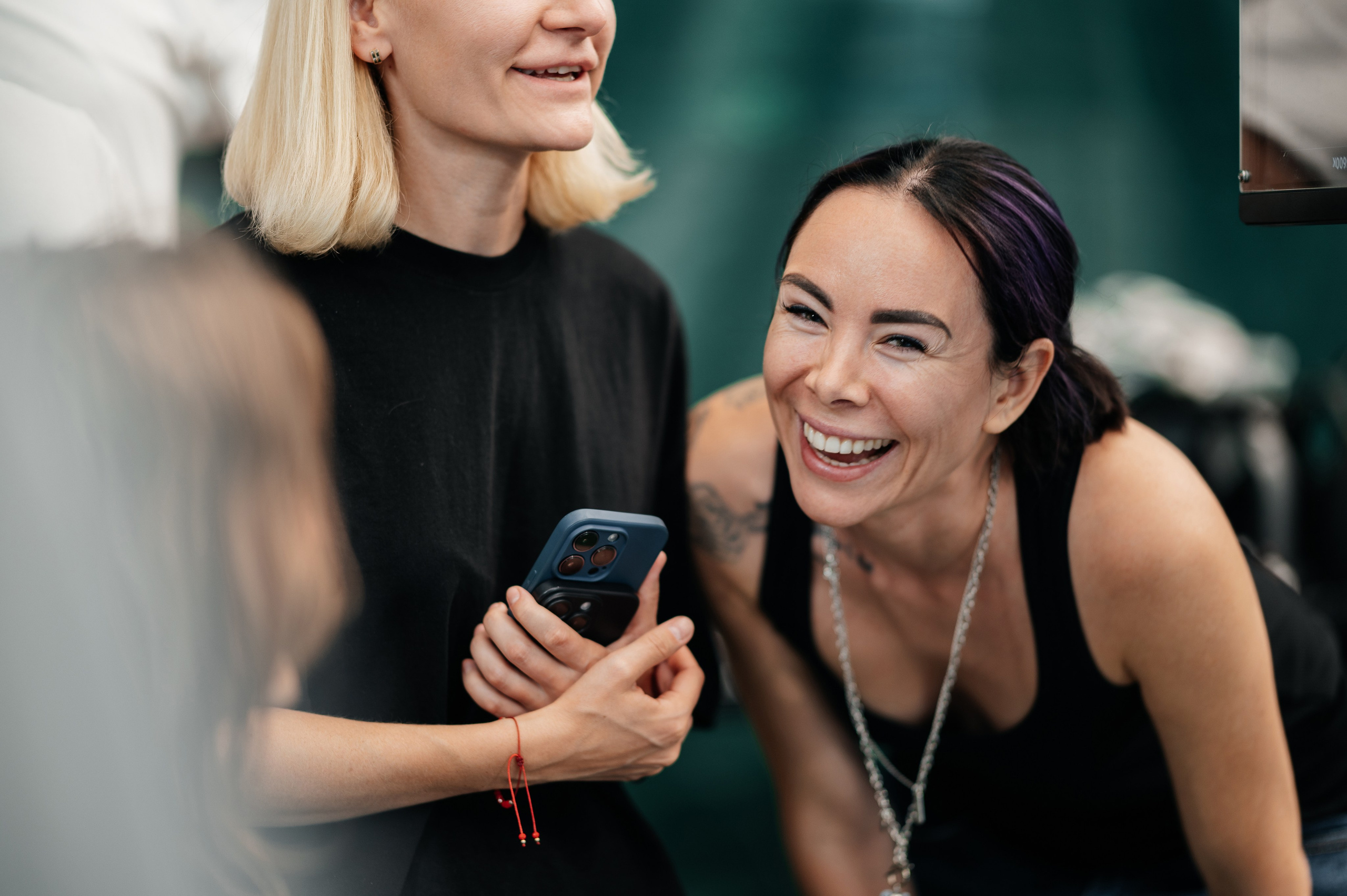 Коста Лакоста, Ольга Серябкина — По улицам. Свадебный фотограф в Москве и по всему Миру Андрей Медведников