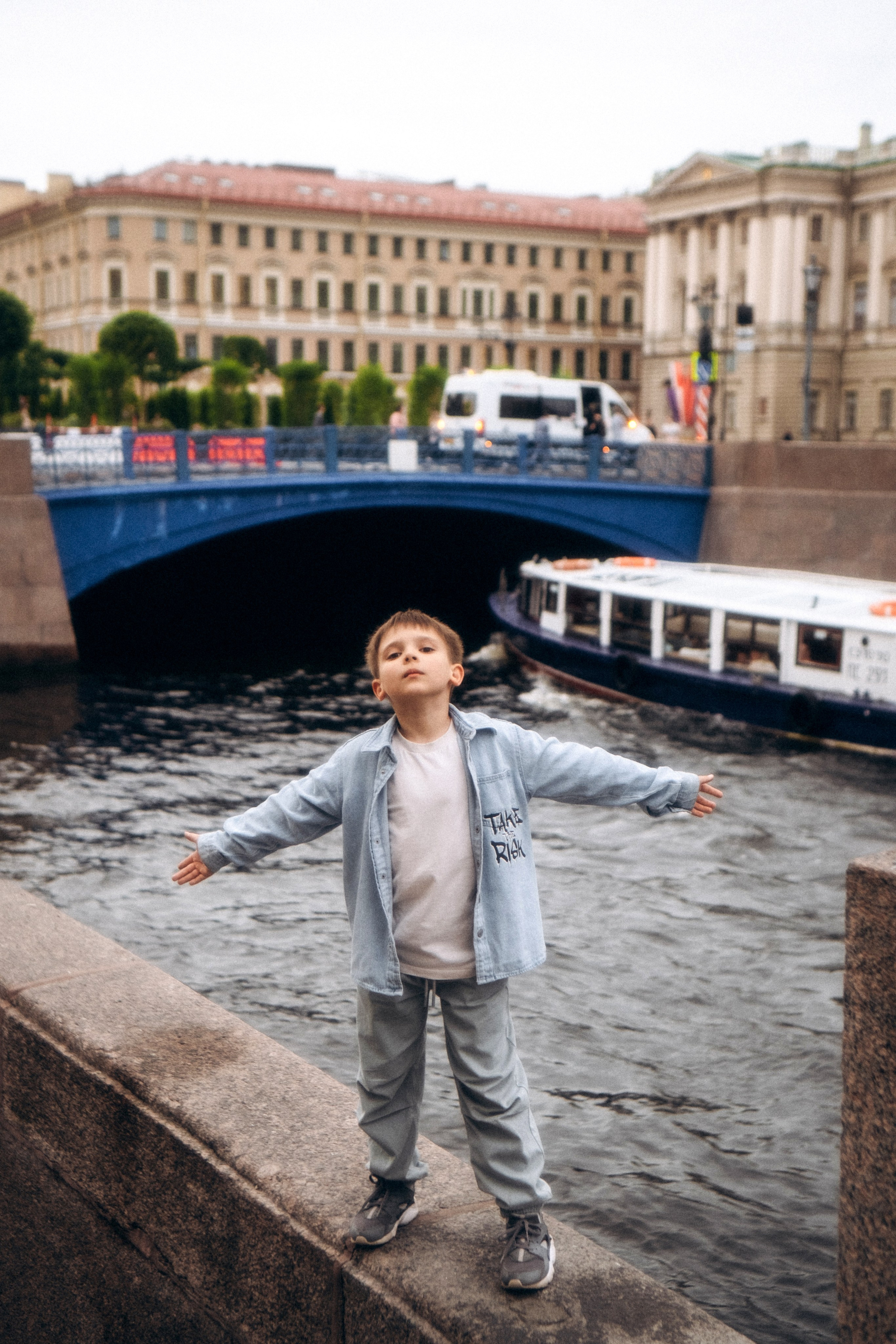 Семейная прогулочная фотосессия в Спб. Фотограф в Санкт-Петербурге Кристина Брянская