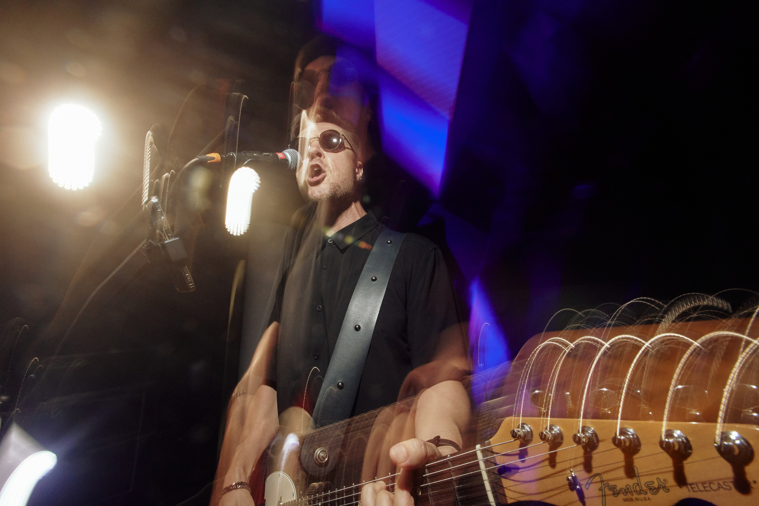 A MIRROR IS ONLY A HEART. Дмитрий Мазуркевич: Профессиональный Репортажный Фотограф