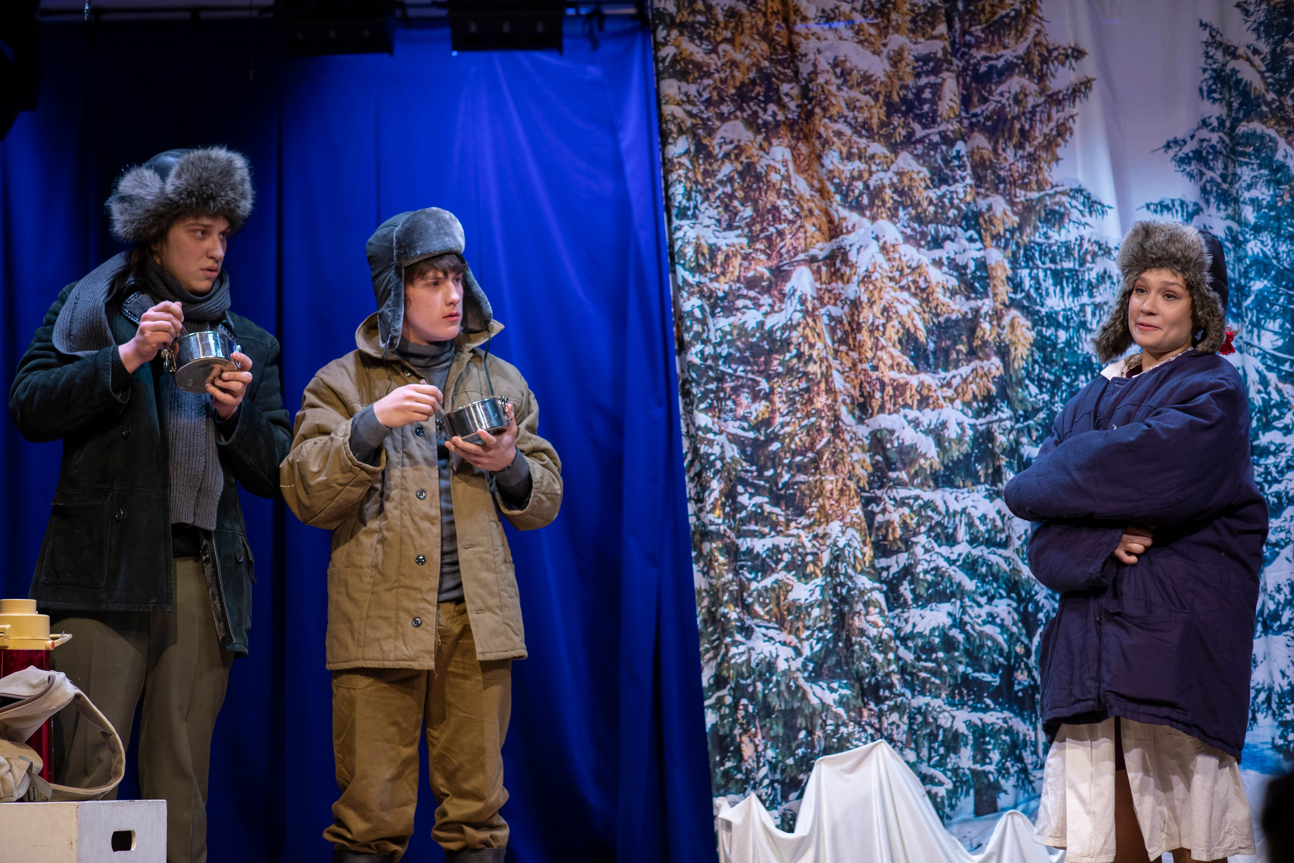 «Девчата», спектакль театральной студии «Дом». Фотограф Сергей Ловкий