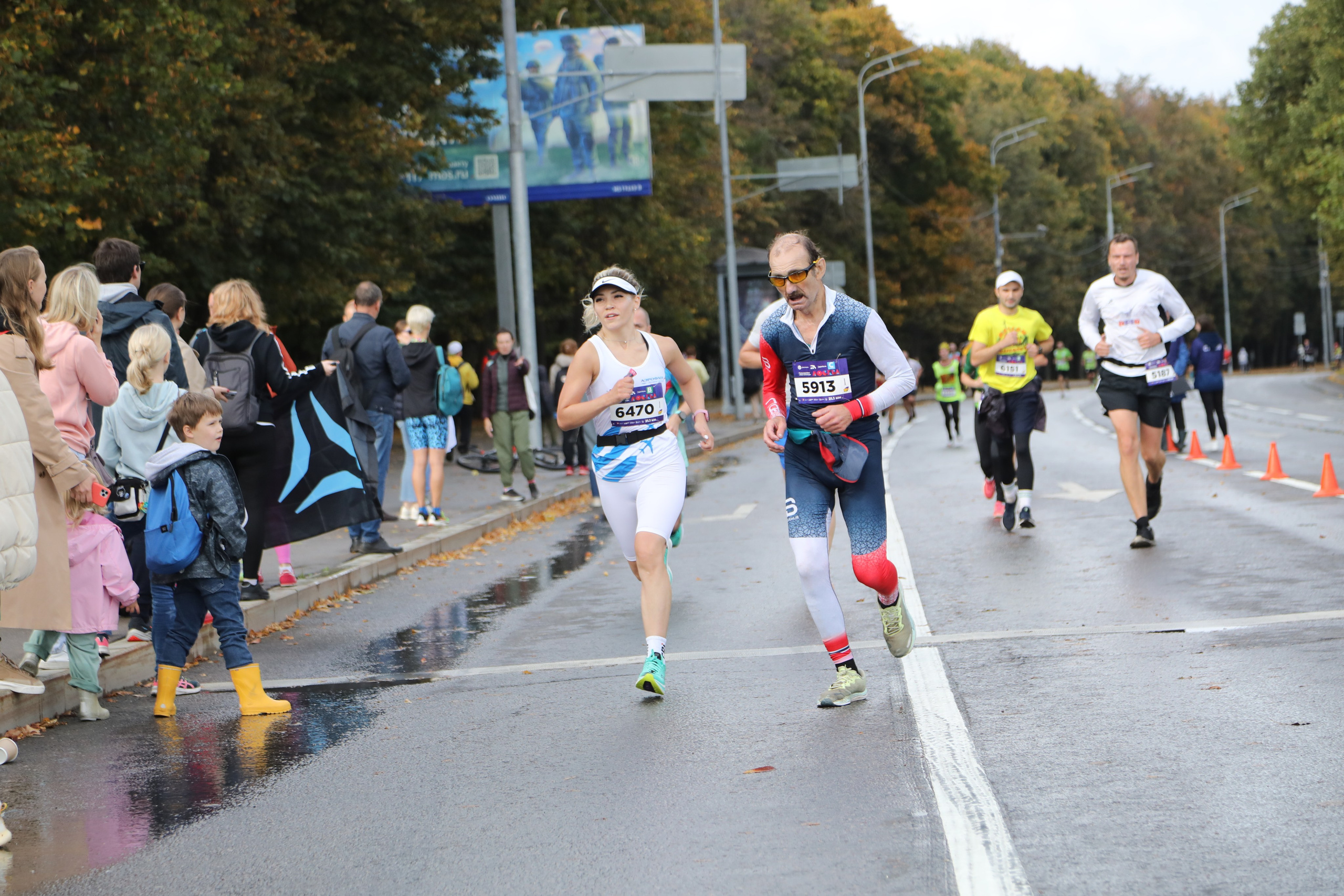 Полумарафон Моя столица, 1 октября 2023 г. Фотограф Сергей Ловкий