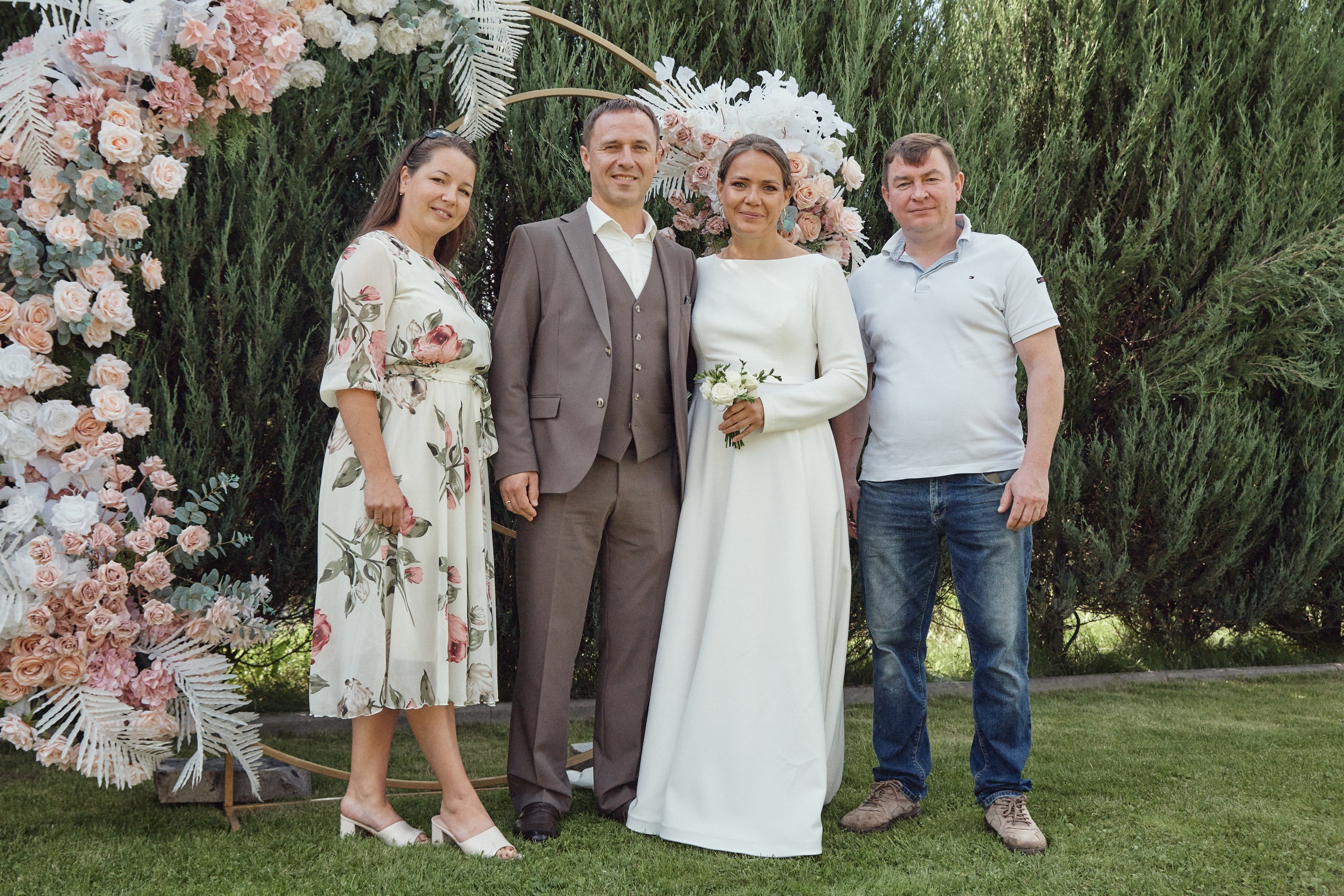 Счастье здесь. Свадебный фотограф Антон Артюшин. Работаю в Нижнем Новгороде и Москве