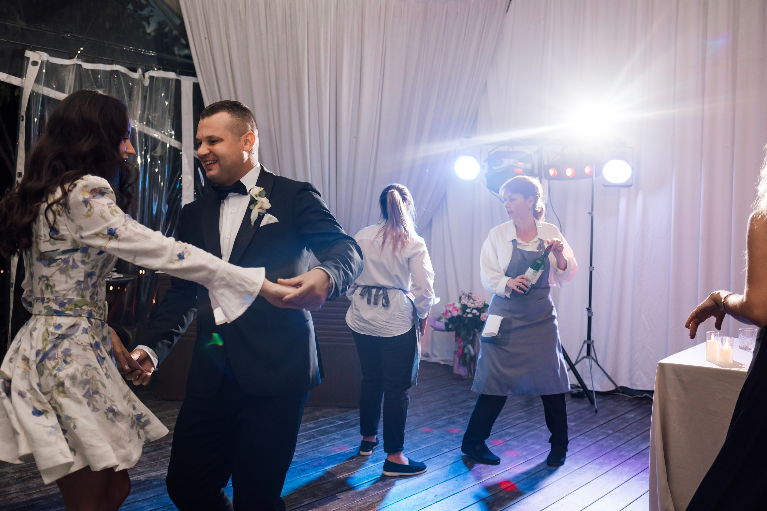 Ольга и Сергей. Свадьба в шатре. Свадебный и семейный фотограф в Москве Евгения Лисина