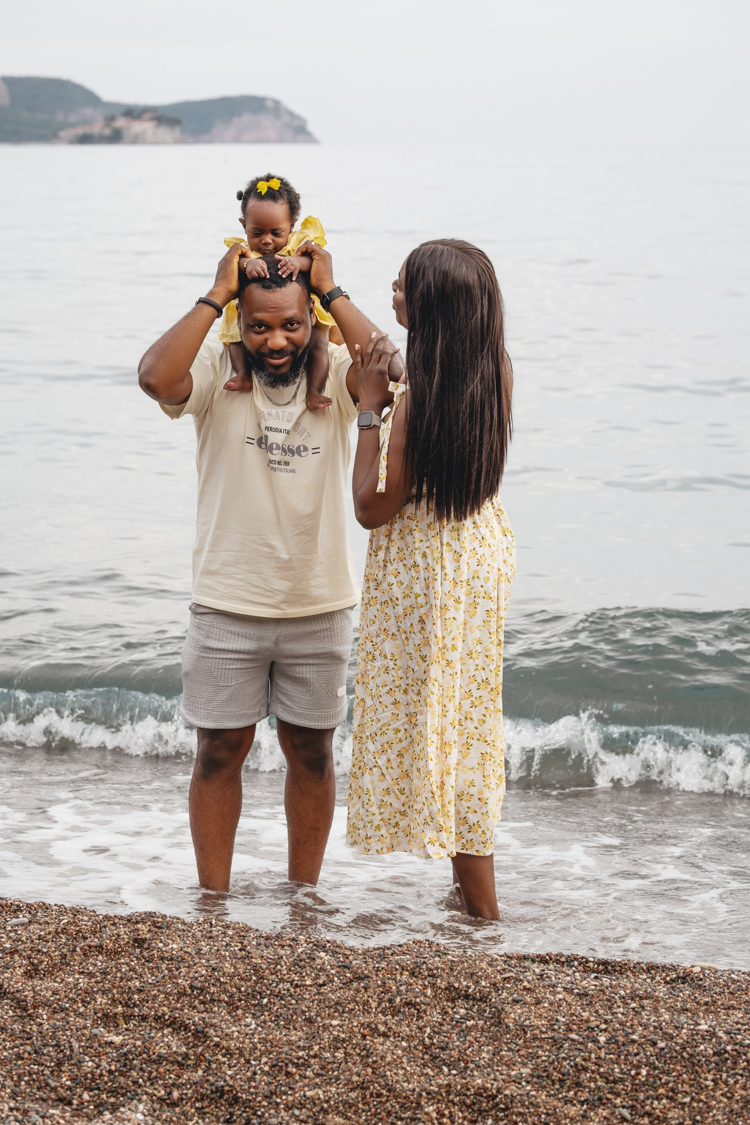 Семейная фотосессия в Будве. Семейный и свадебный фотограф в Черногории