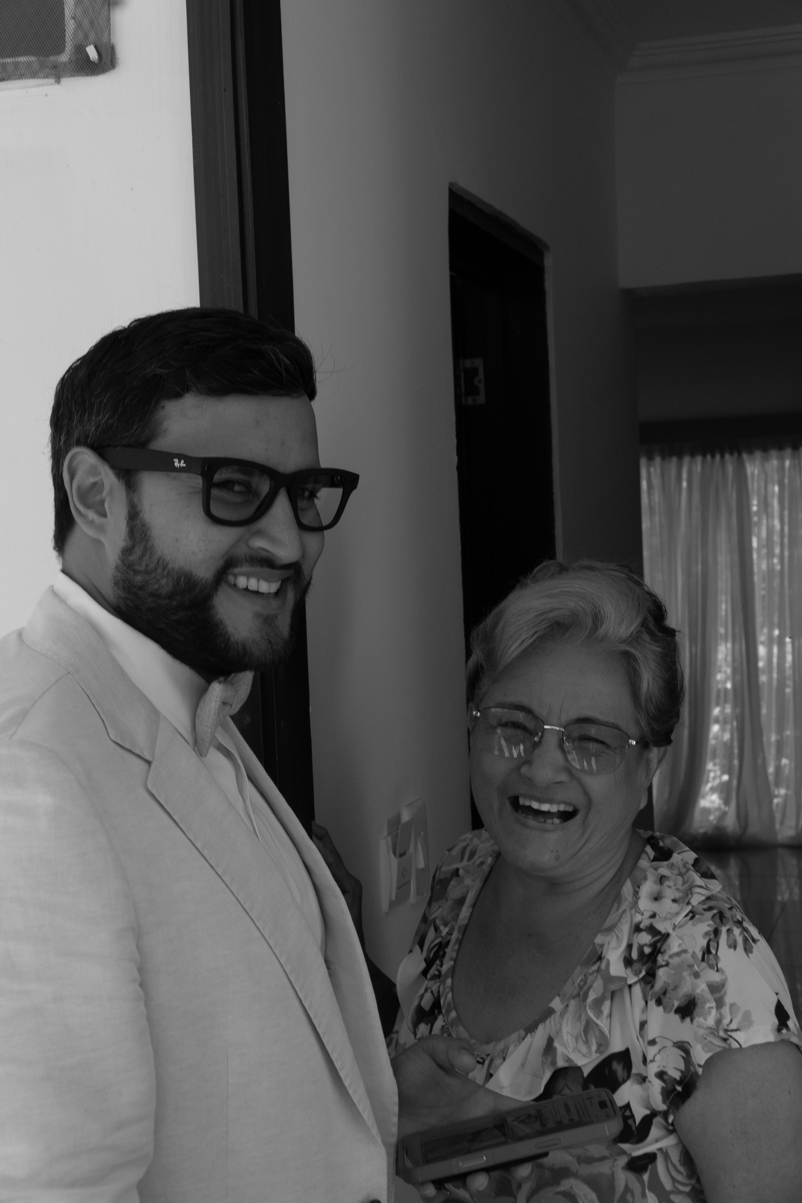 Carola & Gerson. Wedding Photographer in Barcelona and Medellin