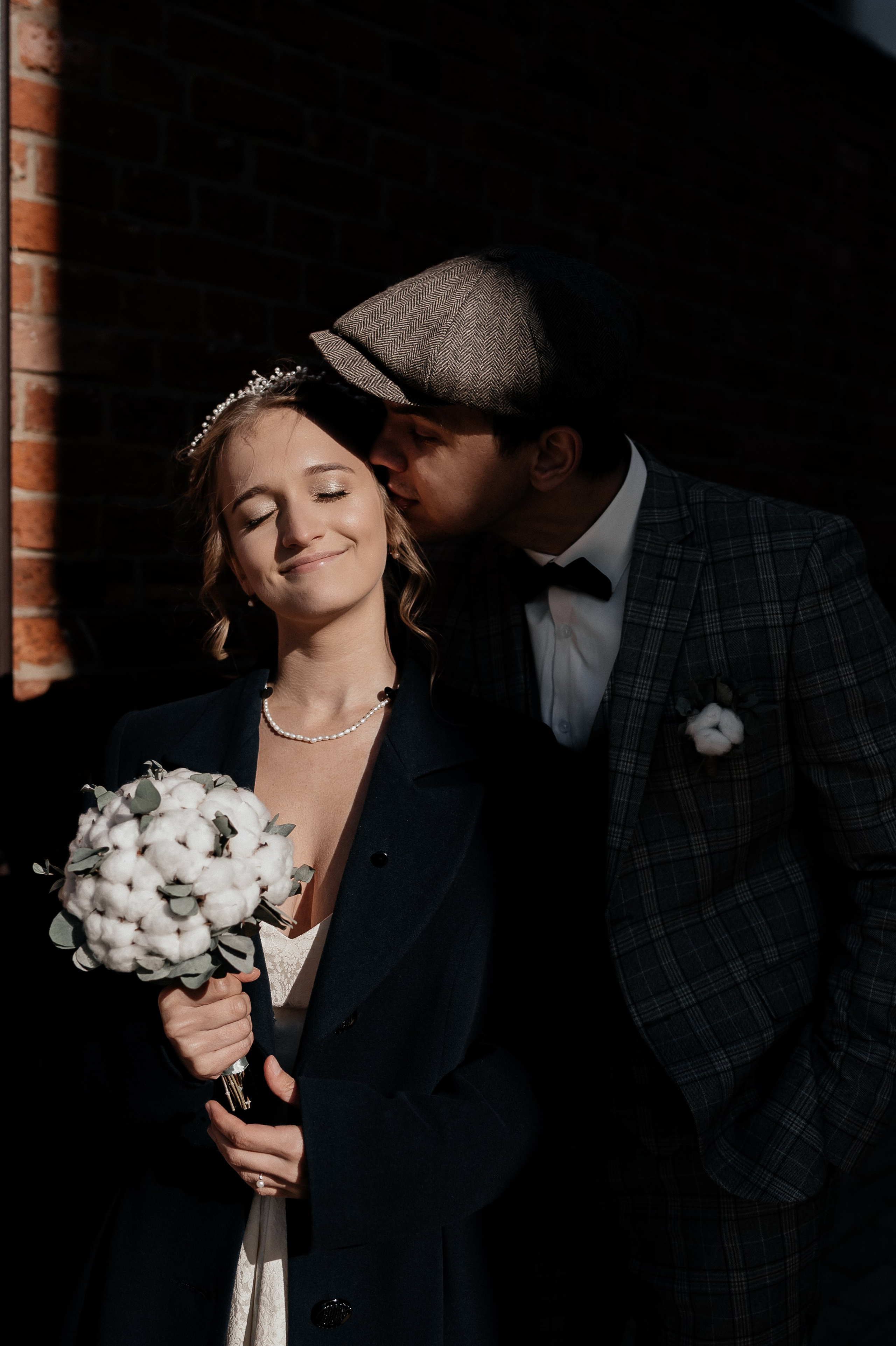 Регистрация брака и фотосессия в Особняке Royal. Свадебный фотограф Москва — Сергей и Татьяна