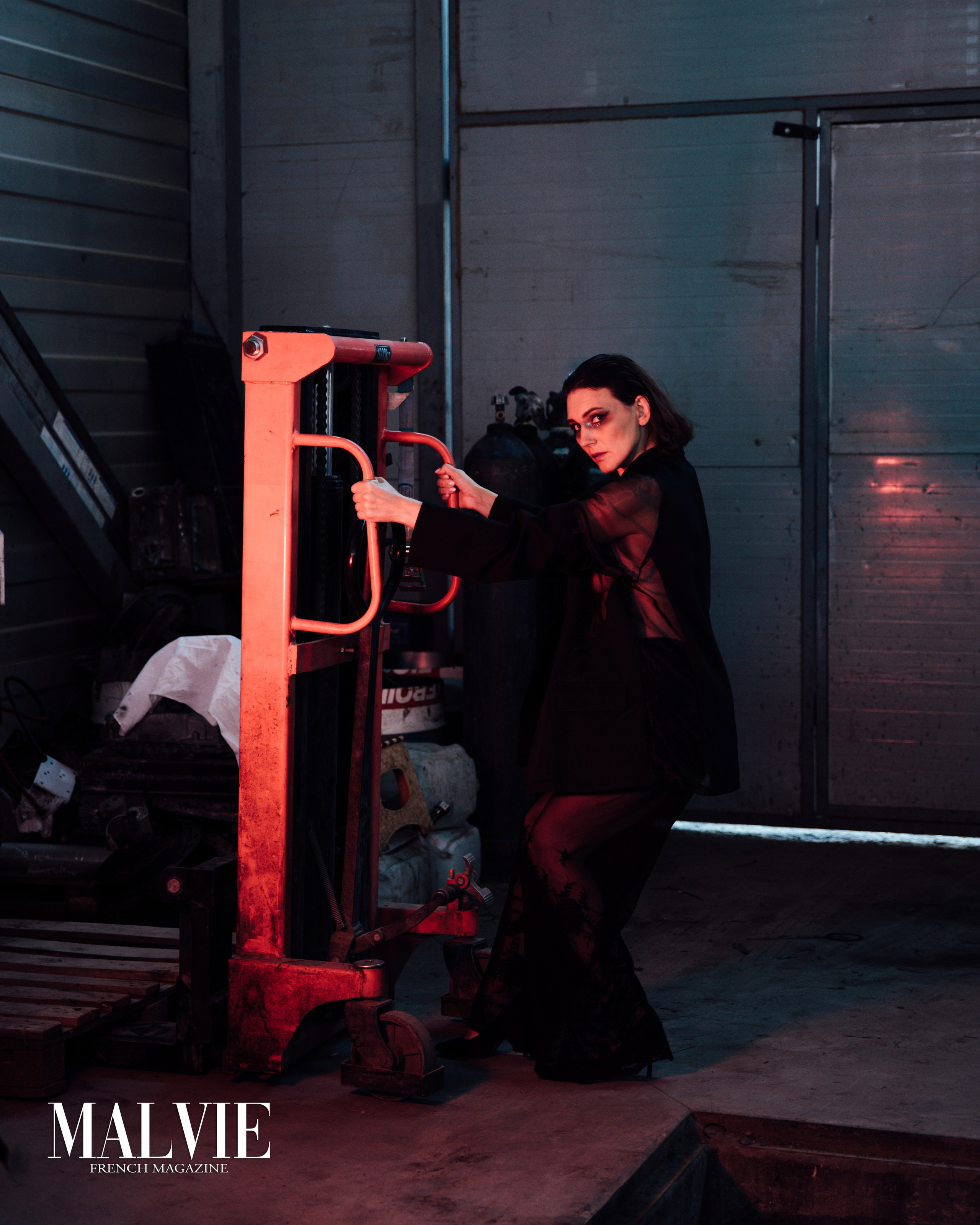 Публикации в журналах. Любовь Игнатьева фотограф видеограф креативные фотосессии Сочи