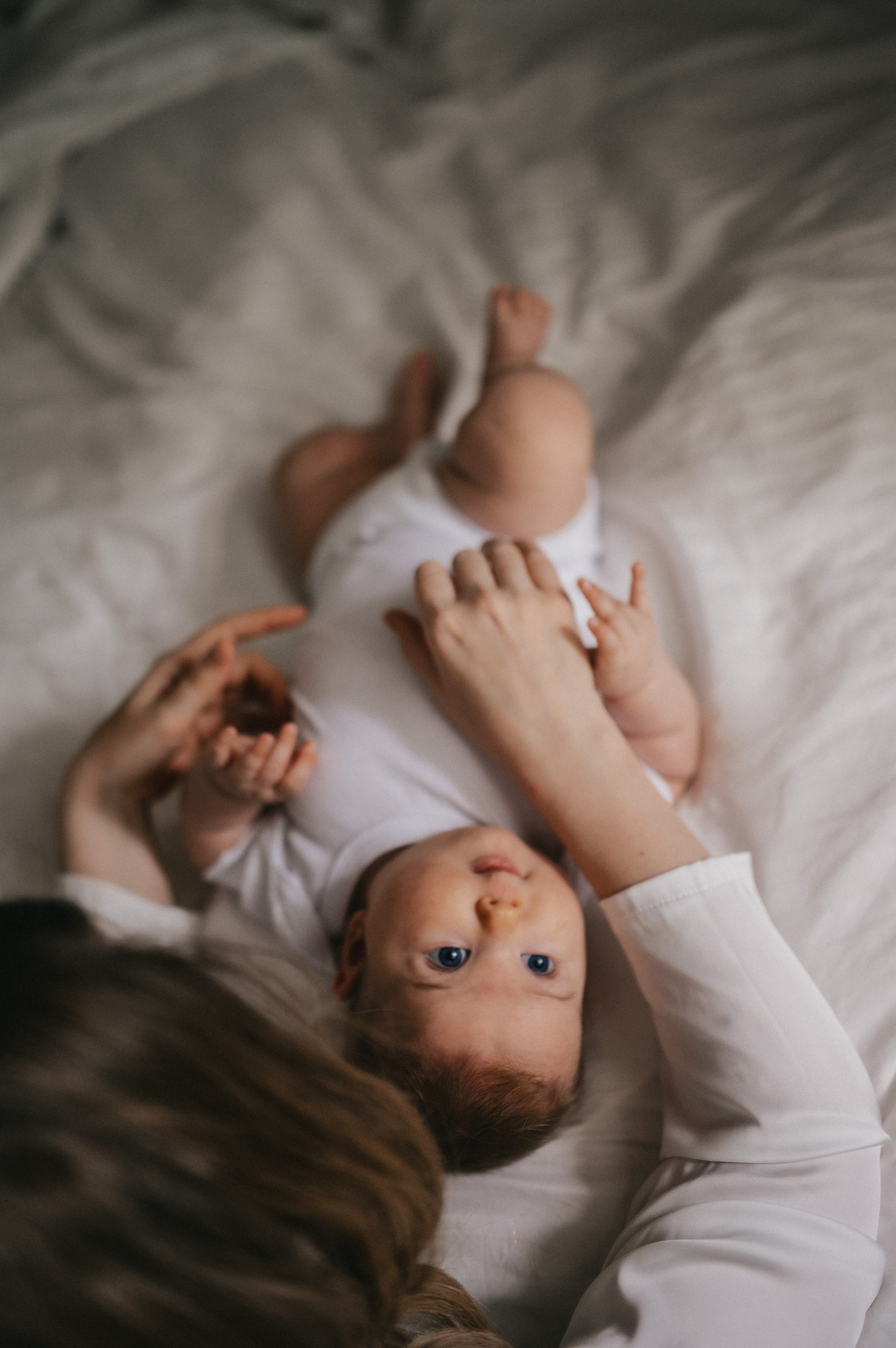 Сергей, Оксана и Алиса дома. Семейный и свадебный lifestyle-фотограф в Москве Мария Петрова