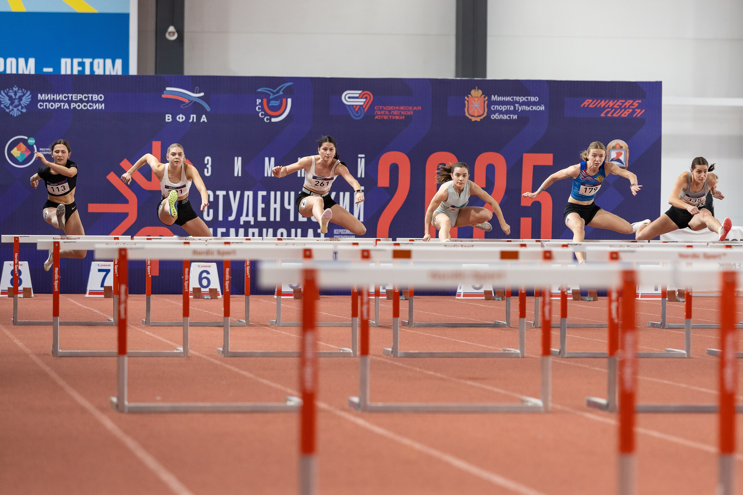 Зимний студенческий Чемпионат. Свадебная фотосъёмка в Москве, Туле
