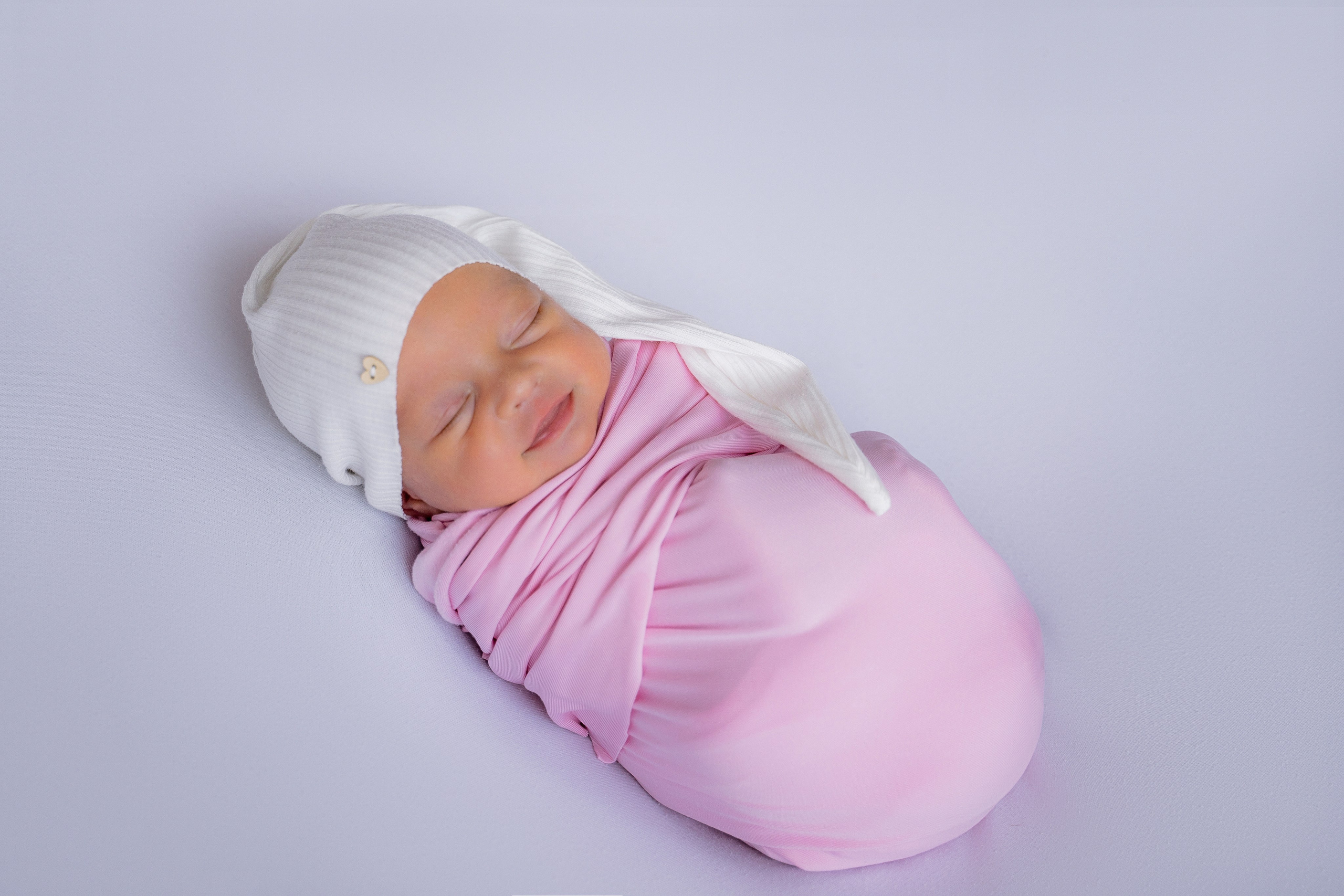 Ньюборн стандарт. Фотостудия Малина в городе Улан-Удэ. Фотограф Ирина Жарникова