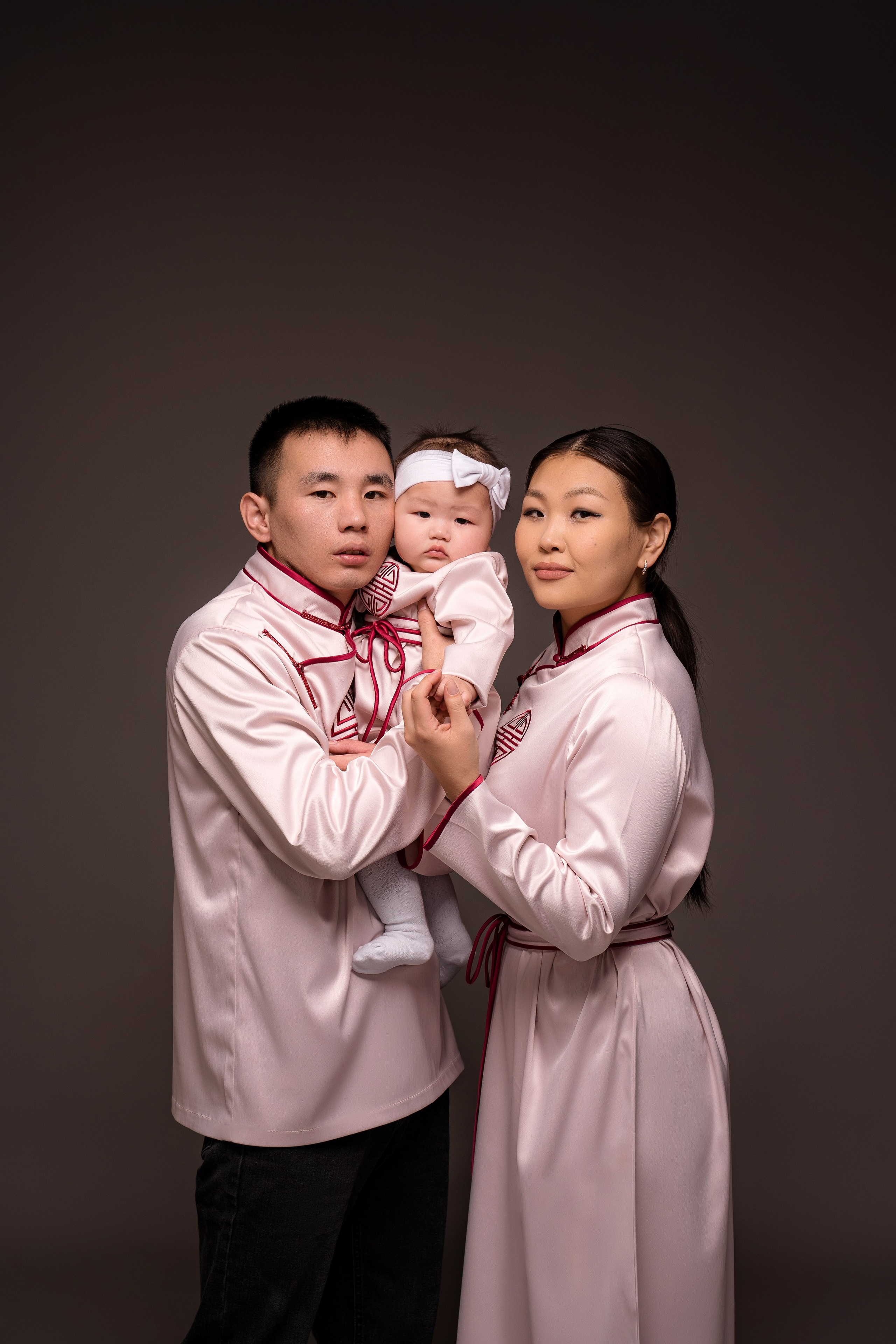 Семейная Люкс. Фотостудия Малина в городе Улан-Удэ. Фотограф Ирина Жарникова