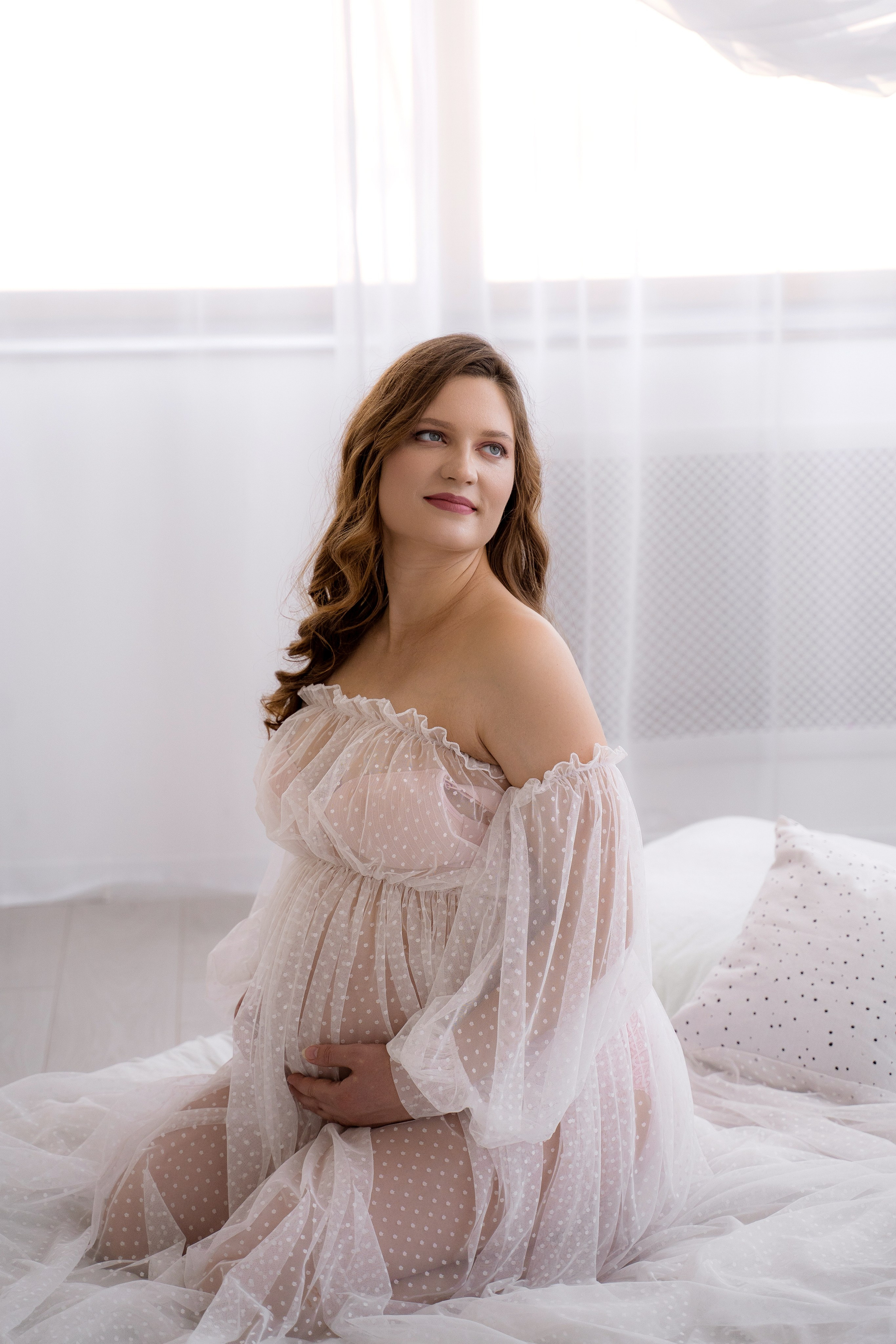 Беременность Люкс. Фотостудия Малина в городе Улан-Удэ. Фотограф Ирина Жарникова