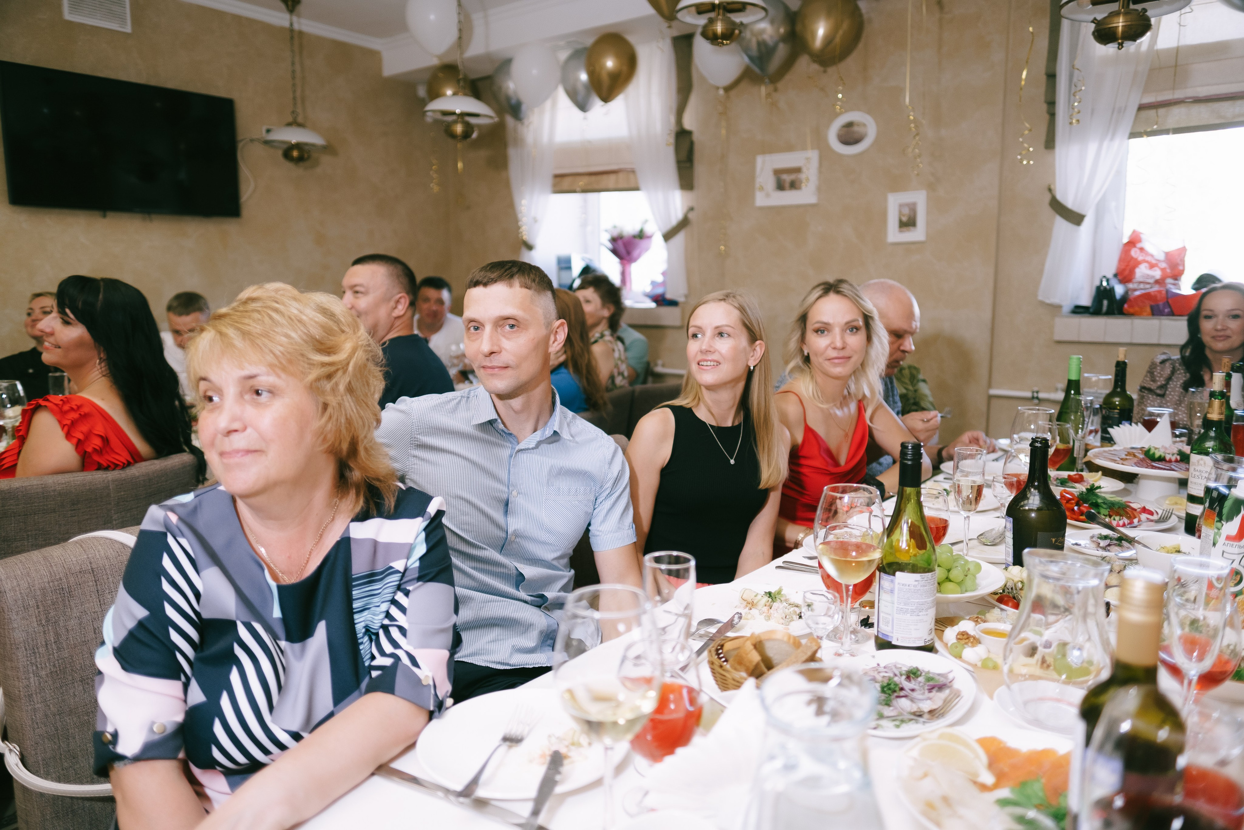 Выпускной школа 33. Свадебный и репортажной фотограф Денис Ожигин в Краснодаре и Краснодарском крае