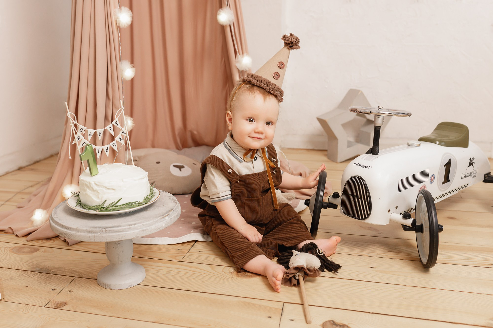 Тимофею 1 год. Таня Грин фотограф в Екатеринбурге, продюсирование и стилизация съемок