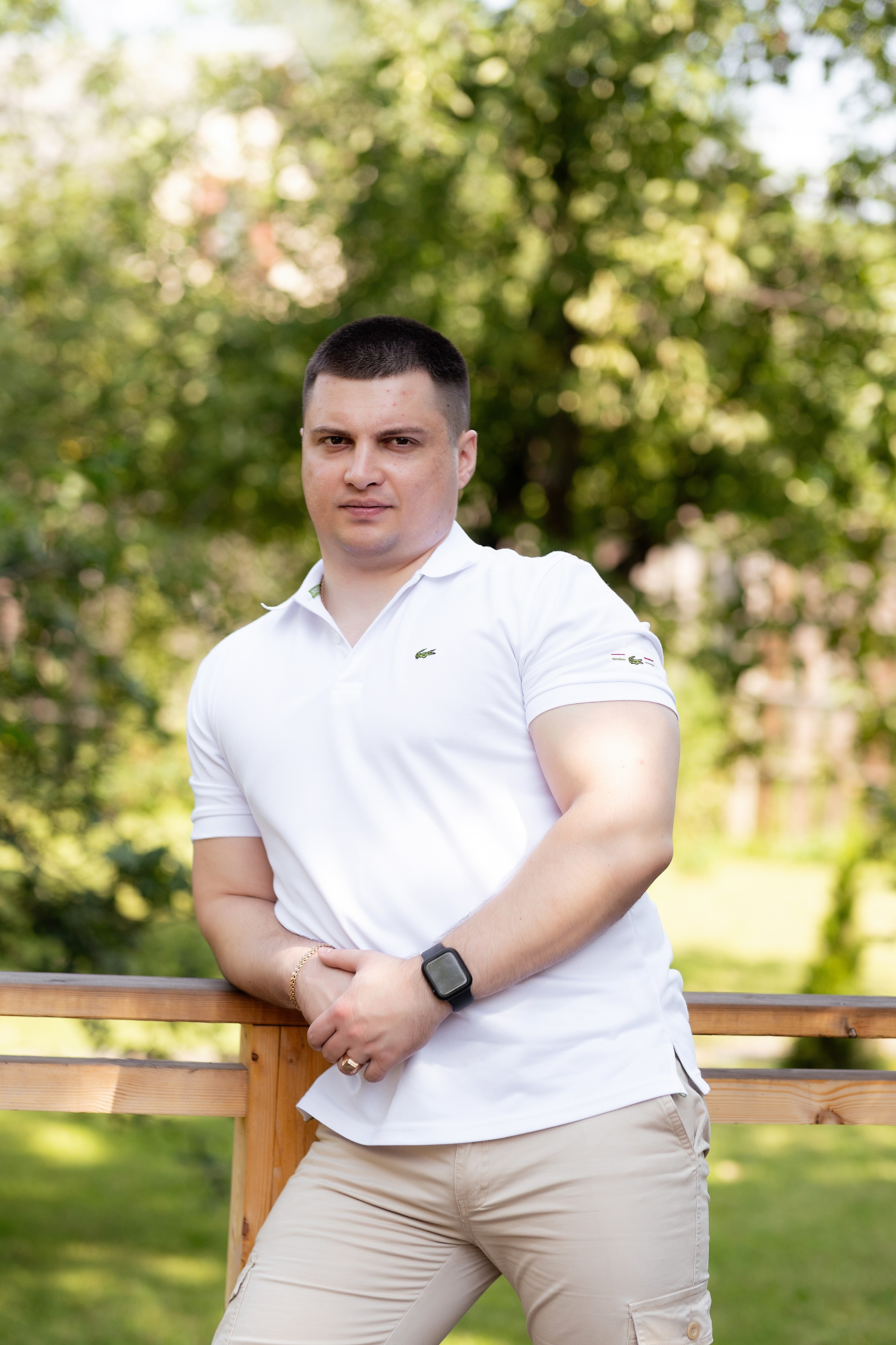 Семейная фотосессия на фотодаче в Купавне. Фотограф в Железнодорожном и Балашихе