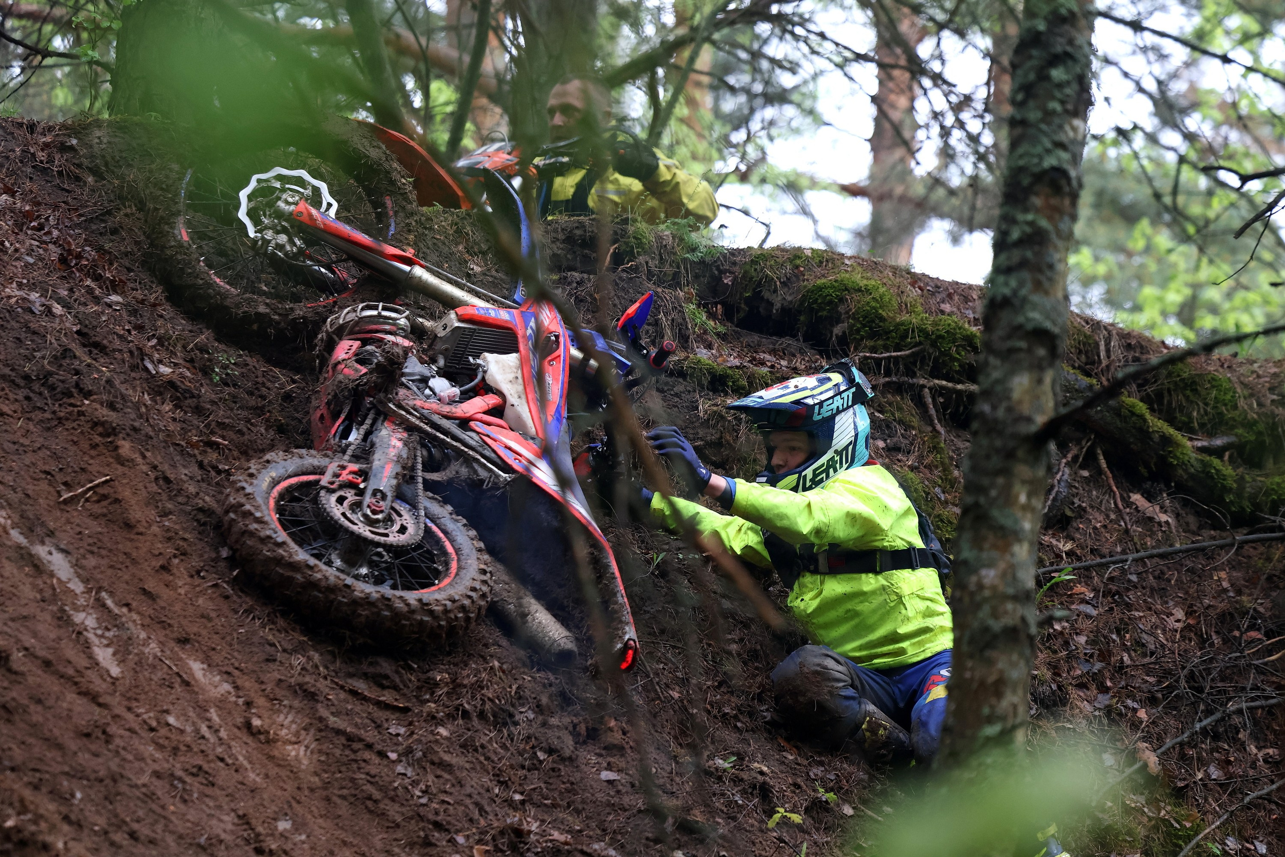 Тренировка по следам гонки ЭНДУРО РЕВОЛЮЦИЯ. Спортивный и репортажный фотограф Ермакова Светлана