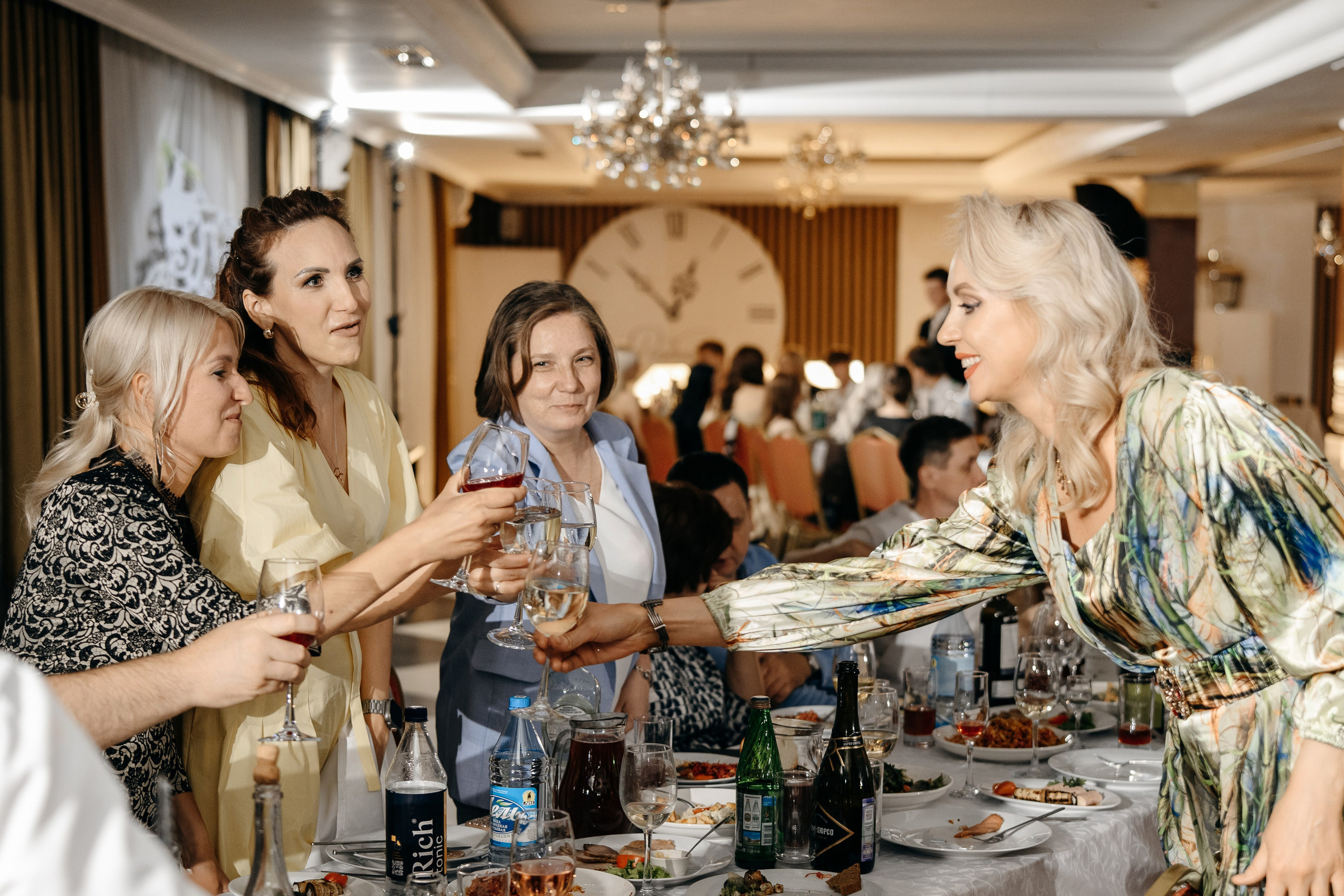 Гимназия № 3. Свадебный фотограф в Красноярске