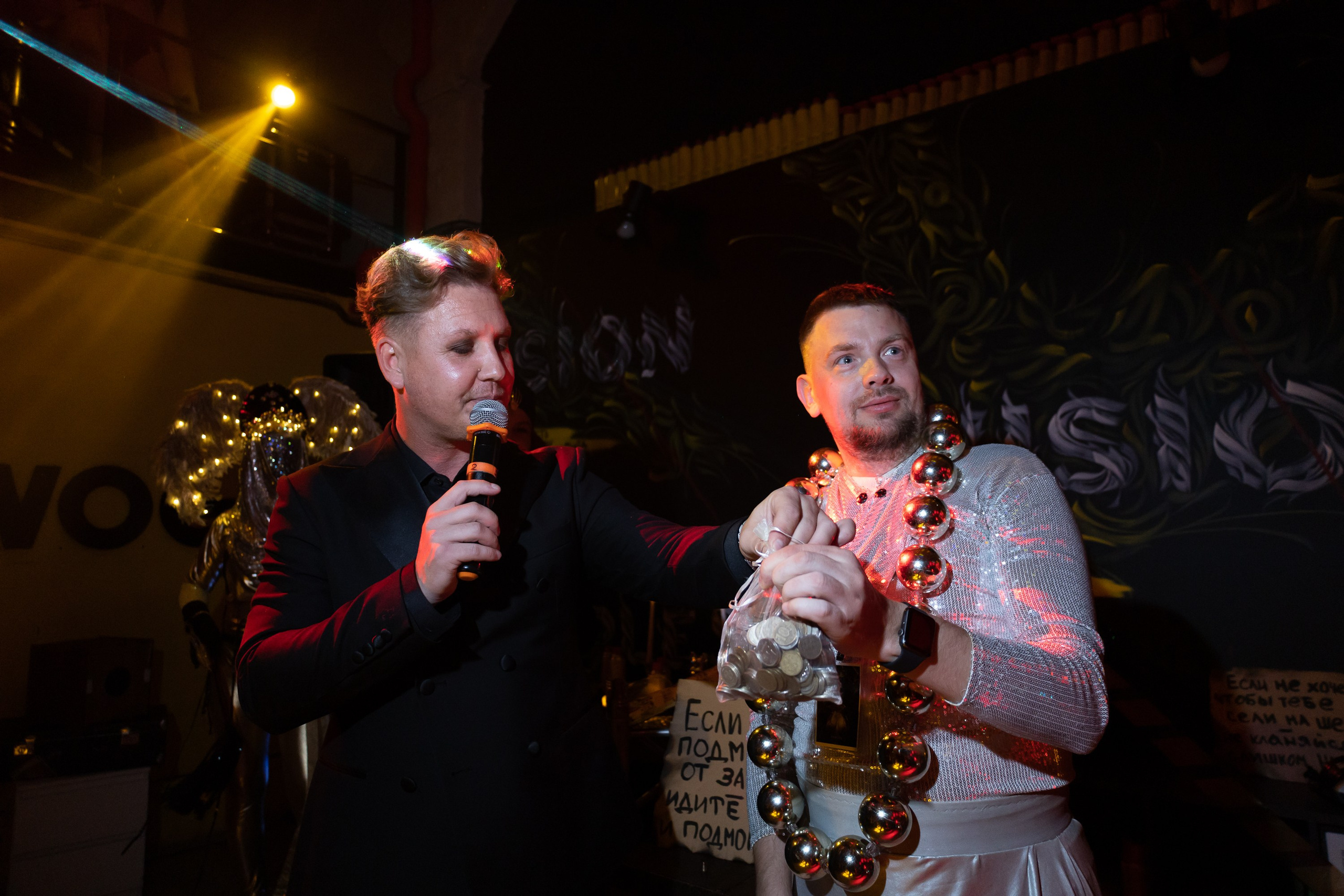 Корпоратив WOG в стиле Burningman. Фотограф свадебный, репортажный, индивидуальный, фото для маркетплейсов, брендов, автосалонов