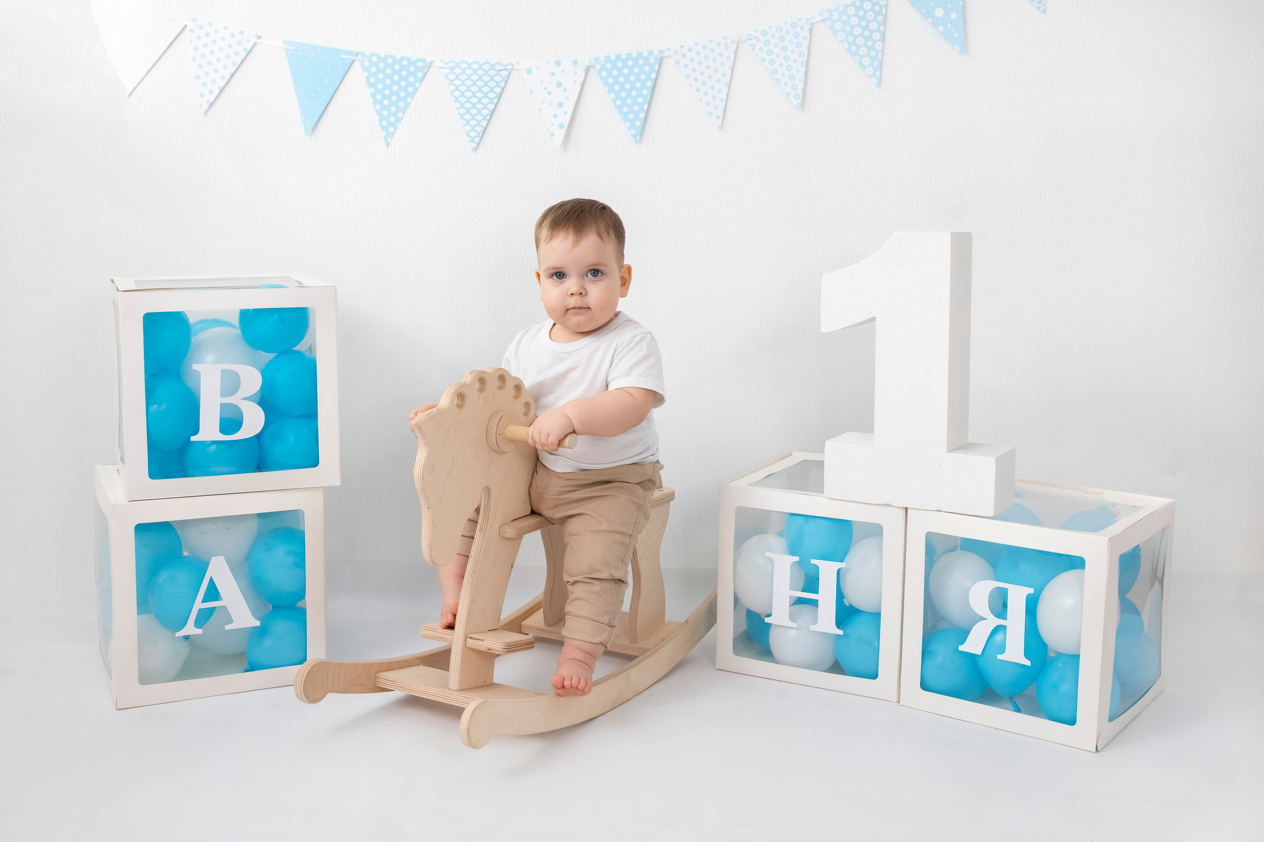 Ивану 1 годик. Фотокрошка — детская фотостудия в Новосибирске