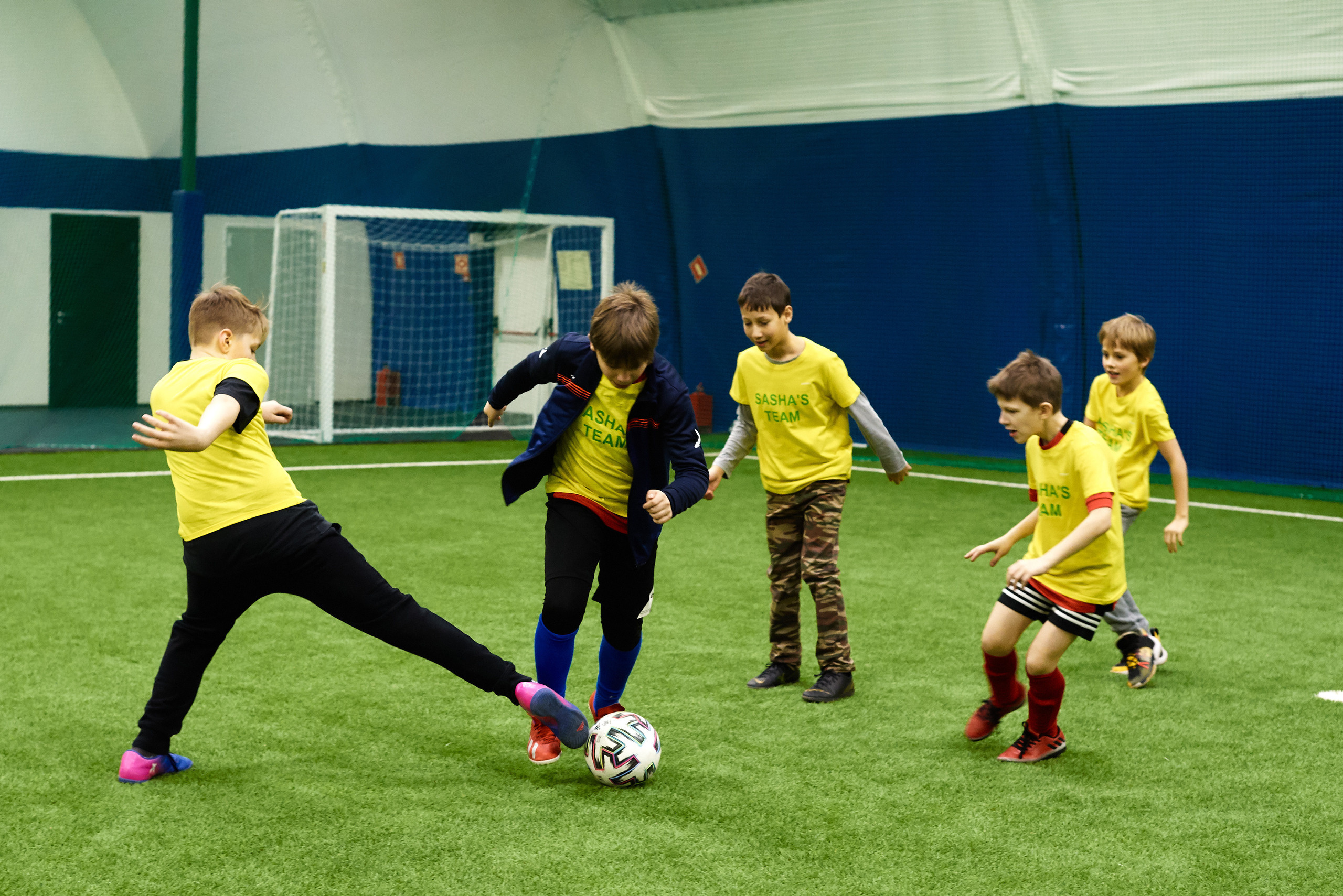 Фотосъёмка дня рождения в Лужниках. Артём Савиных — профессиональный фотограф в Москве | Репортажи, свадьбы, портреты