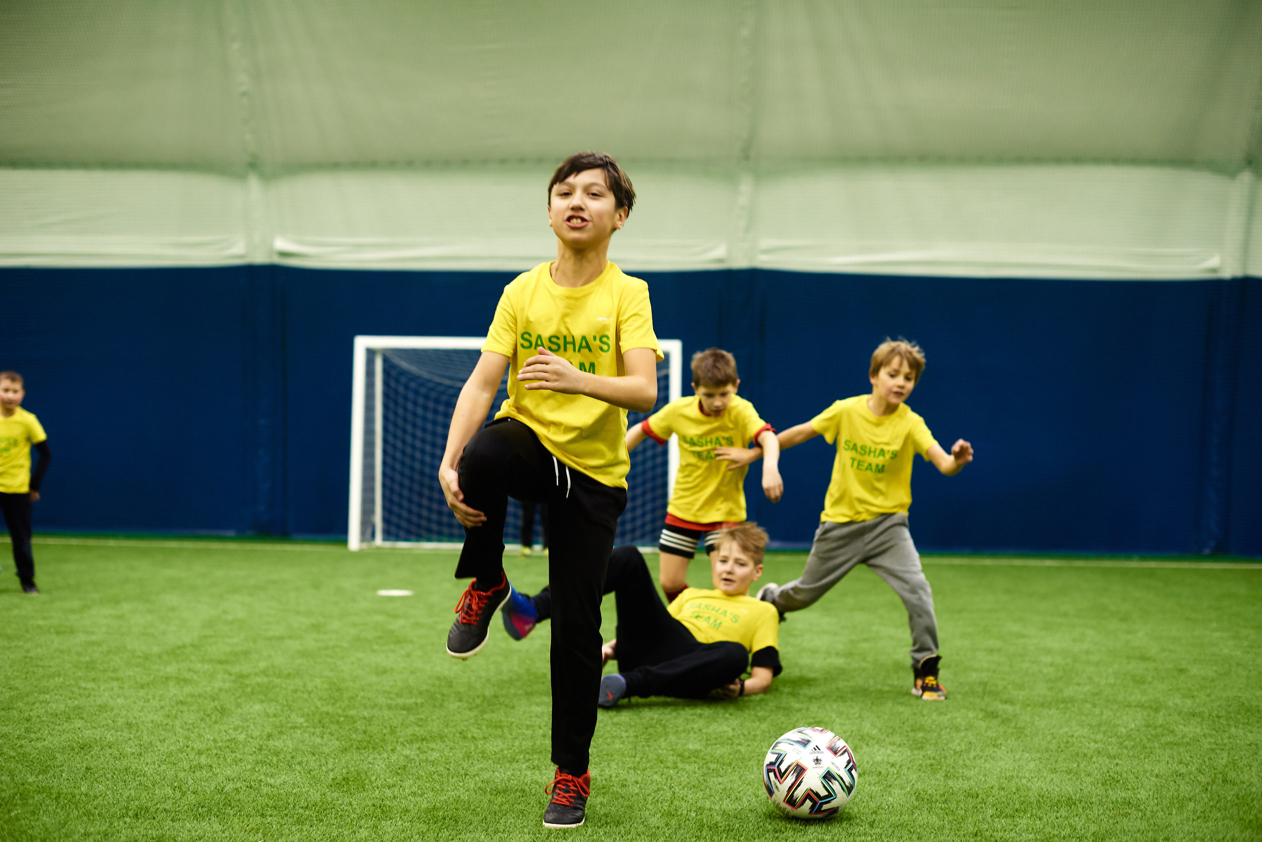Фотосъёмка дня рождения в Лужниках. Артём Савиных — профессиональный фотограф в Москве | Репортажи, свадьбы, портреты