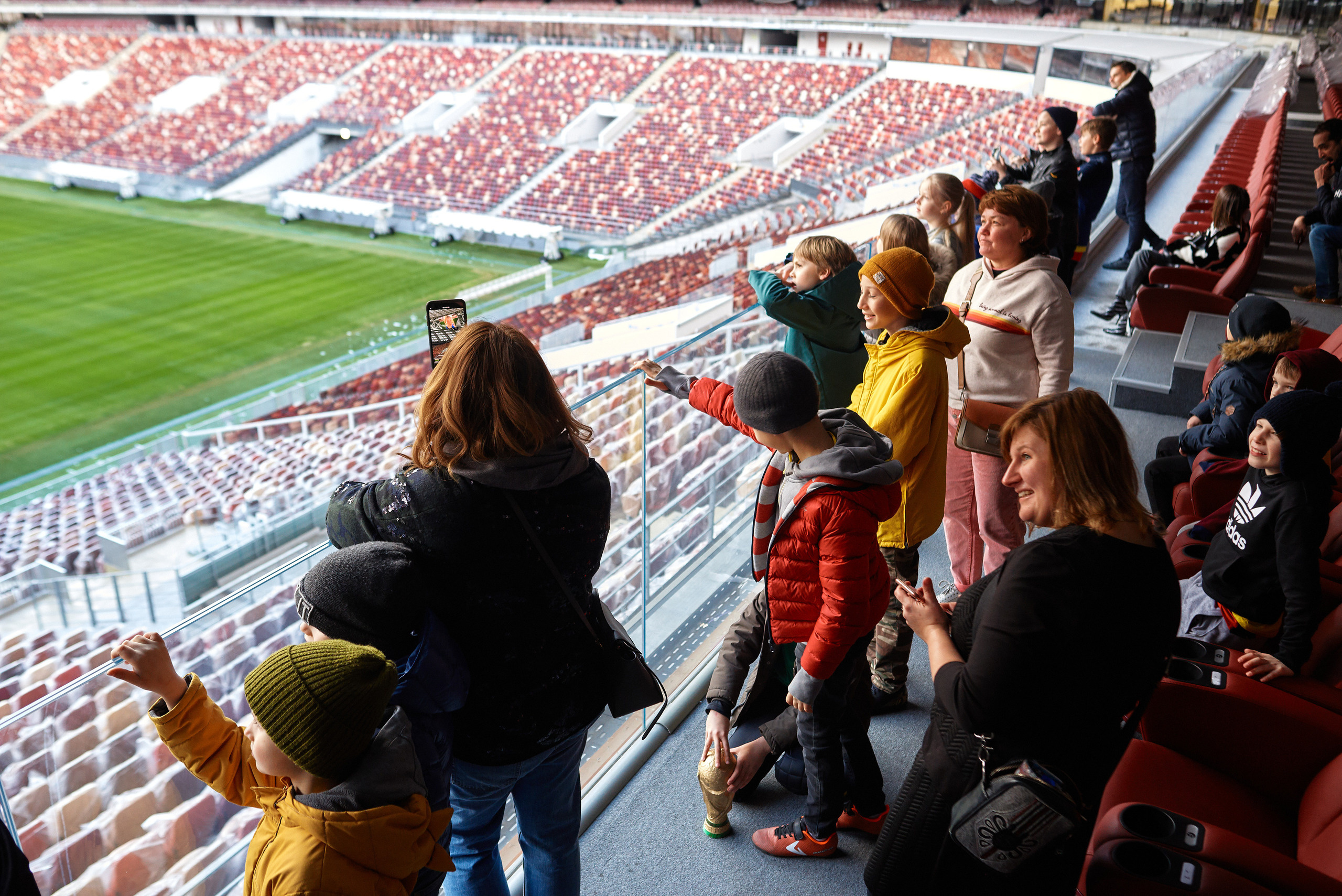 Фотосъёмка дня рождения в Лужниках. Артём Савиных — профессиональный фотограф в Москве | Репортажи, свадьбы, портреты