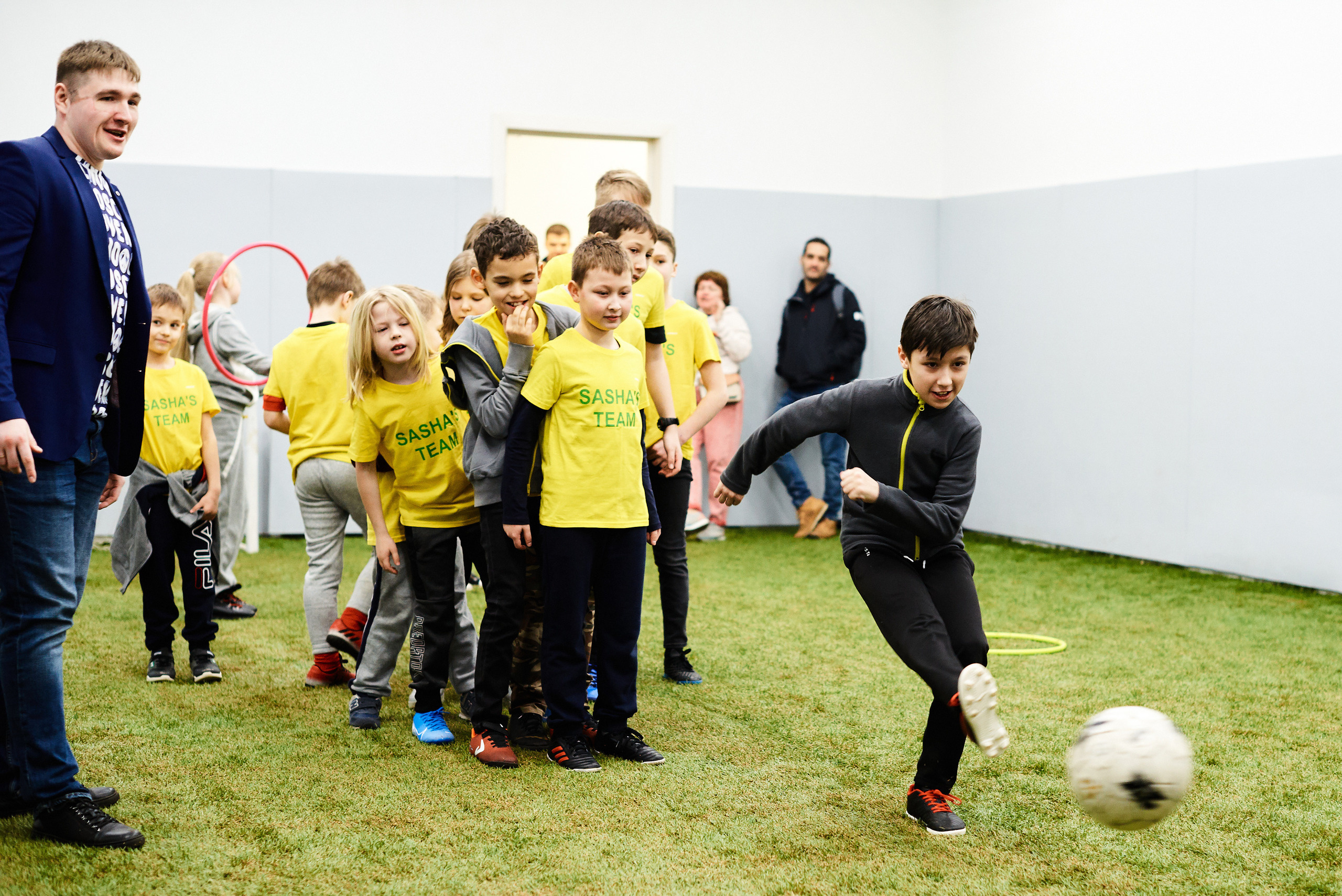 Фотосъёмка дня рождения в Лужниках. Артём Савиных — профессиональный фотограф в Москве | Репортажи, свадьбы, портреты