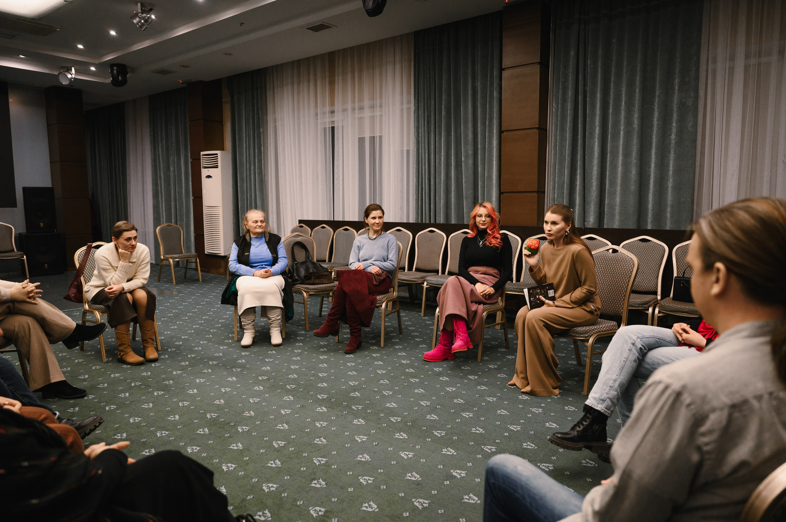 «Театр в квадрате». Клуб Читалка. Wedding and family photographer USA