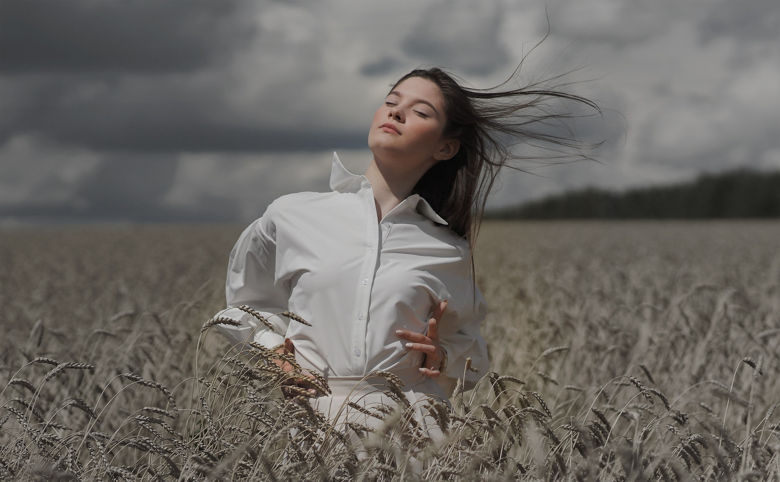 Свадебные и персональные фотосессии. Бронирование в Telegram: Vitaly_team. Свадебный видеограф и фотограф в Пензе Виталий Гинзбург