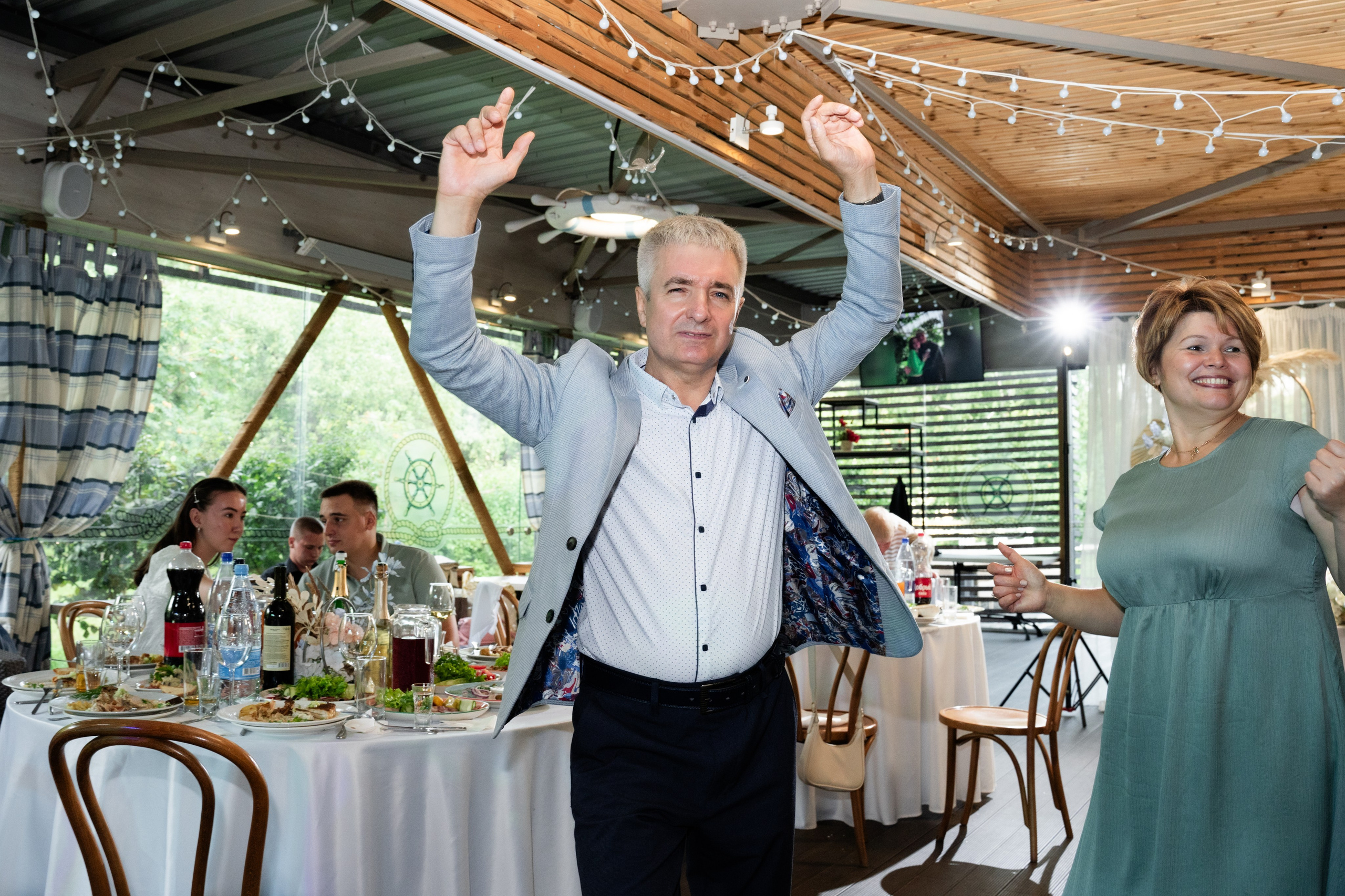 Анна и Николай. Видеограф и Фотограф в Челябинске Ксения и Владимир Рюмины