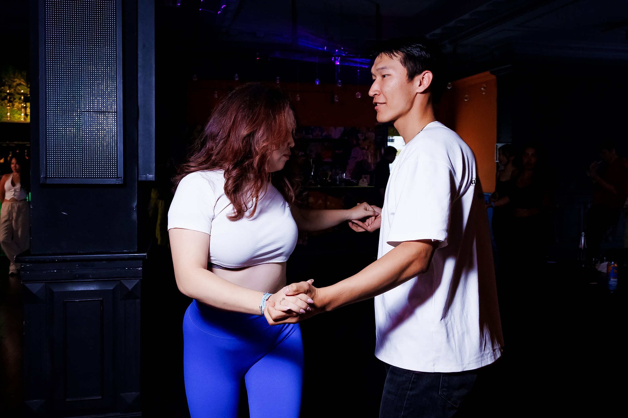 Bachata Party Hola Dance. Репортажный фотограф в Алматы Каюпов Сержан