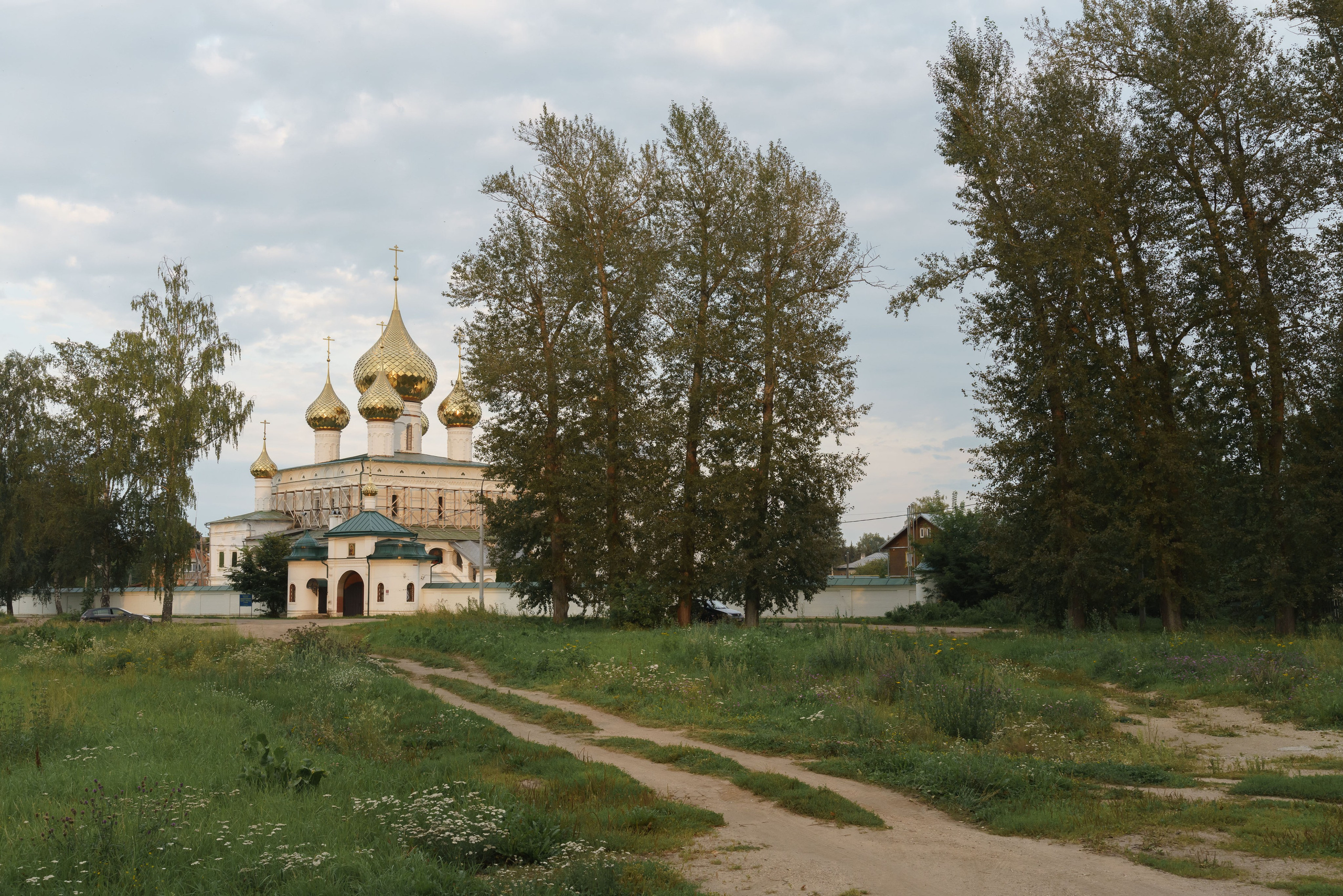 Жизнь внутри Золотого кольца. Pavel Basin