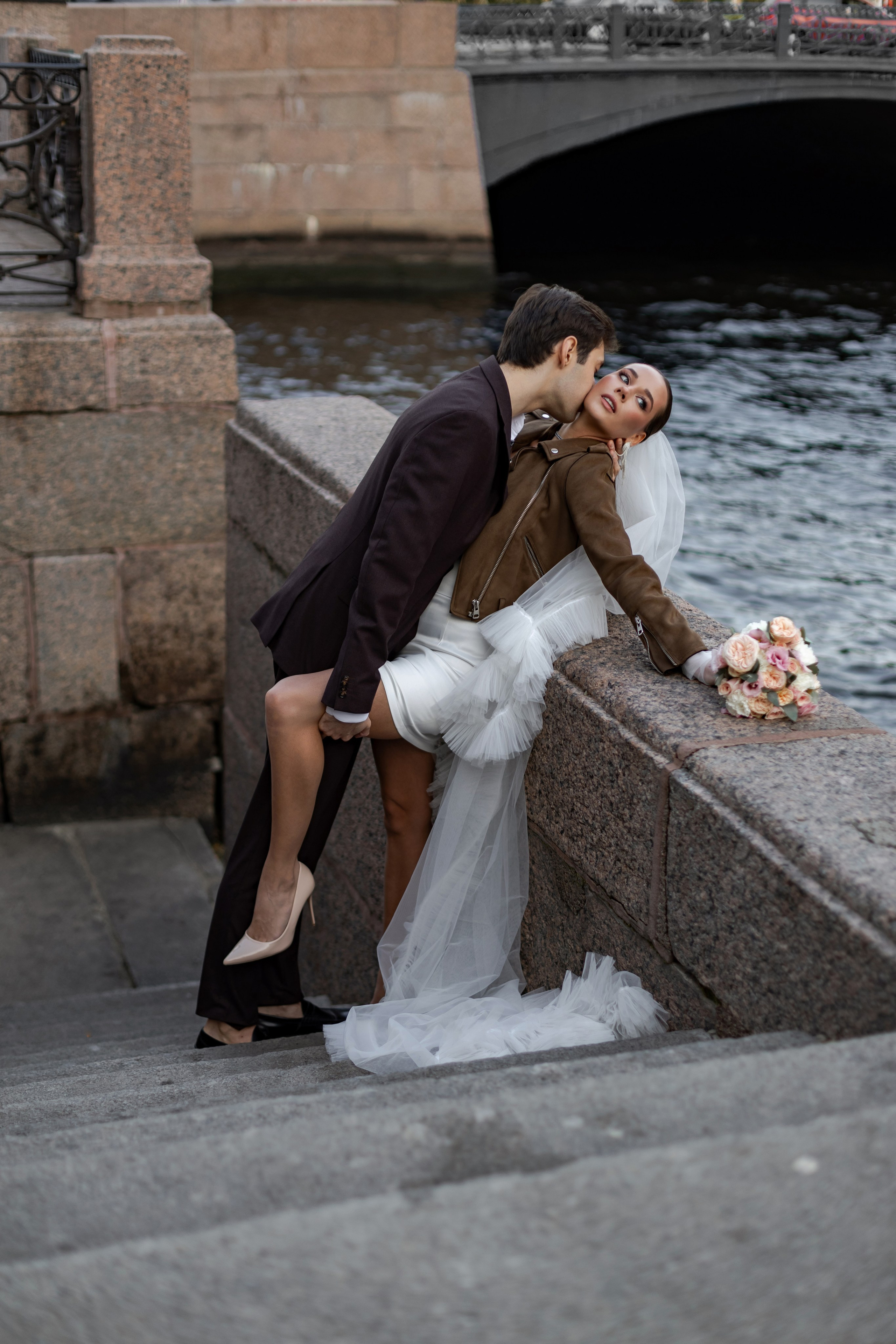 Анонс свадебной съемки Леры и Тимы. Свадебный и портретный фотограф в Санкт-Петербурге Надежда Чечулина