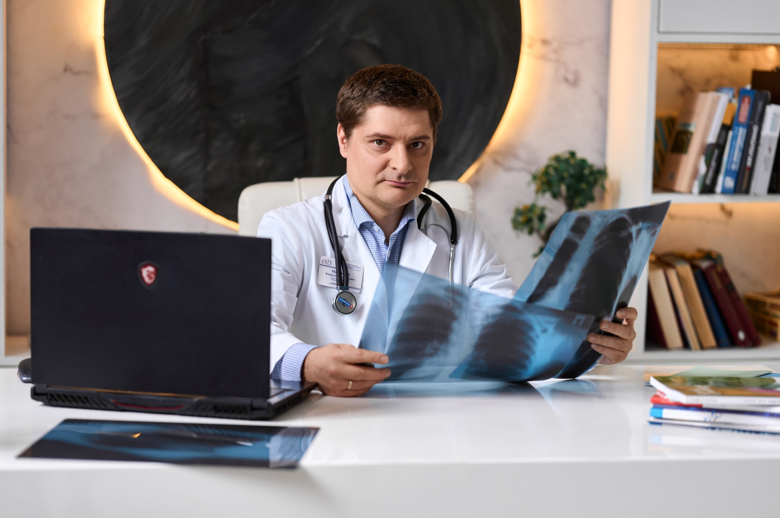 Профессиональная фотосессия для врача в Москве