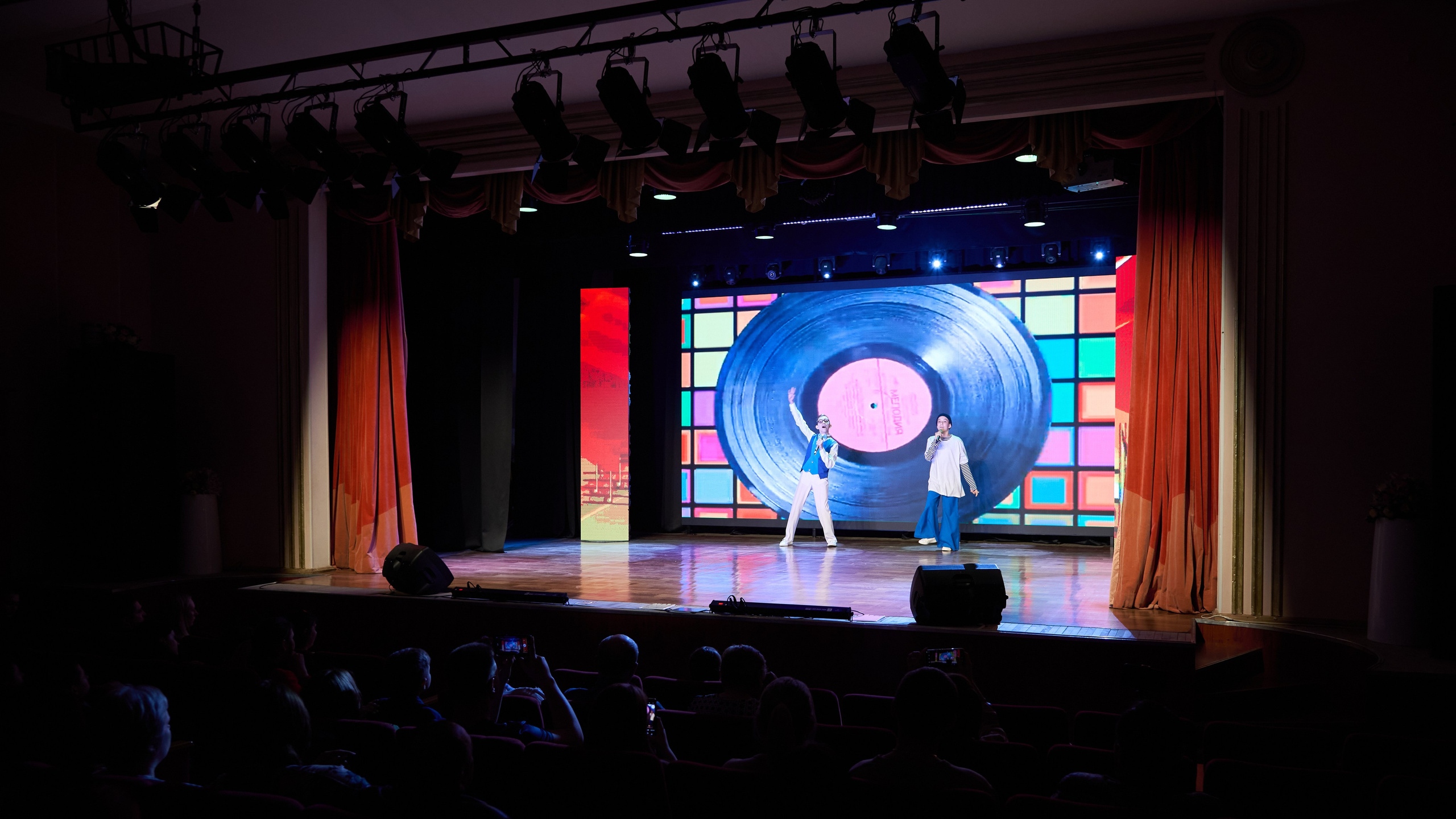 Концерт учащихся ДШИ № 18 «Мы делаем выбор сами». [fXph] Фотограф Масликов Илья. Съёмка мероприятий в Ленинске-Кузнецком