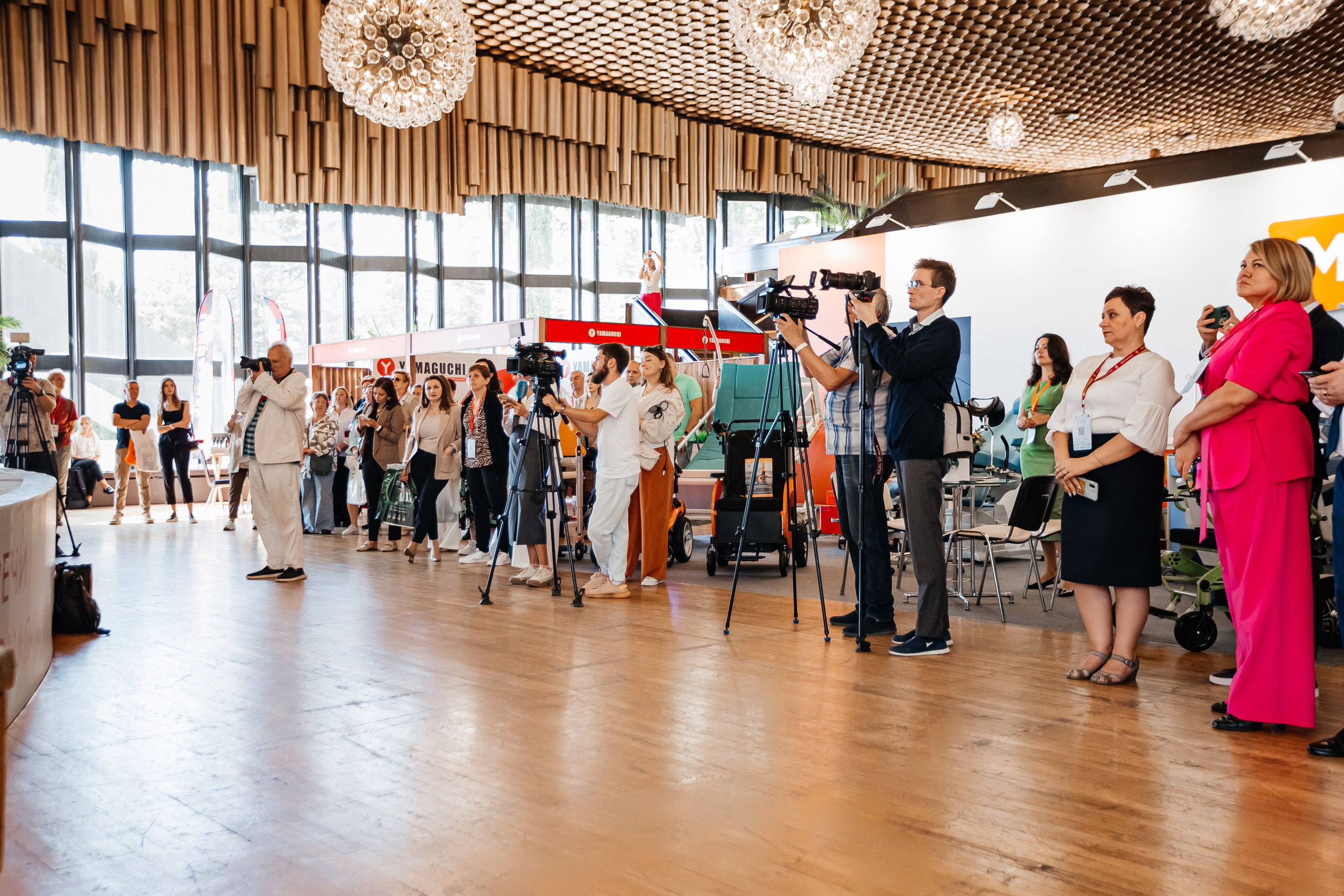 ЭКСПО КРЫМ. IХ Международная специализированная медицинская выставка «Здравоохранение. Крым 2024». Аминов Руслан | Фотограф