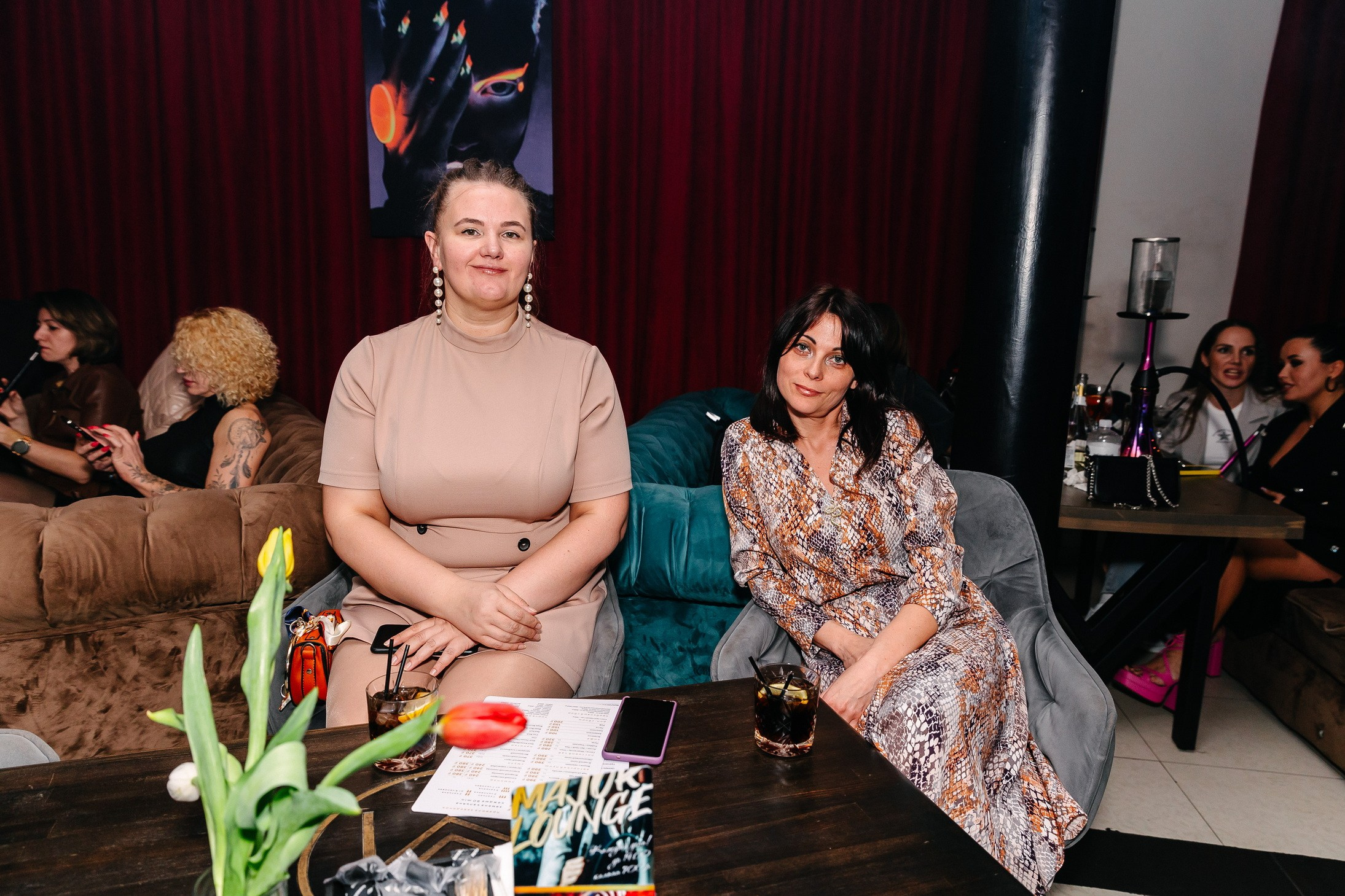 8 марта в лаунж-баре Major 2024. Свадебный, семейный и детский фотограф в Калининграде Елена Кравцова